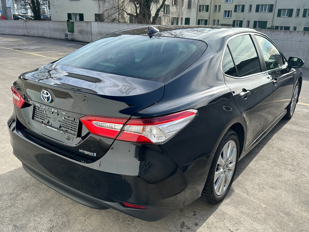 TOYOTA Camry 2.5 HSD e-CVT Comfort, Hybride Intégral Essence/Électricité, Occasion / Utilisé, Automatique - 5