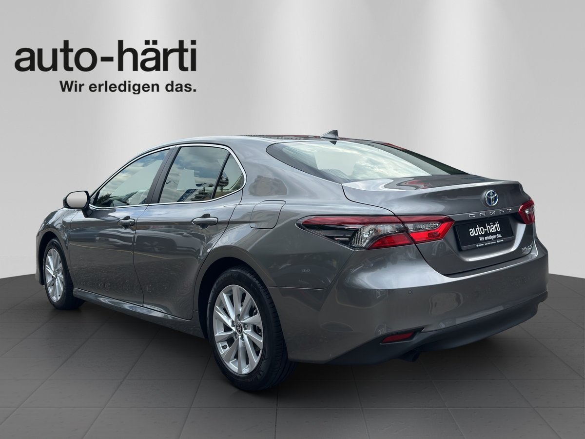 TOYOTA Camry 2.5 HSD e-CVT com., Voll-Hybrid Benzin/Elektro, Occasion / Gebraucht, Automatik - 4