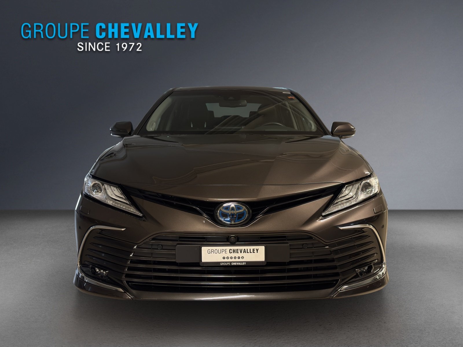 TOYOTA Camry 2.5 HSD e-CVT Prem., Voll-Hybrid Benzin/Elektro, Occasion / Gebraucht, Automatik - 2
