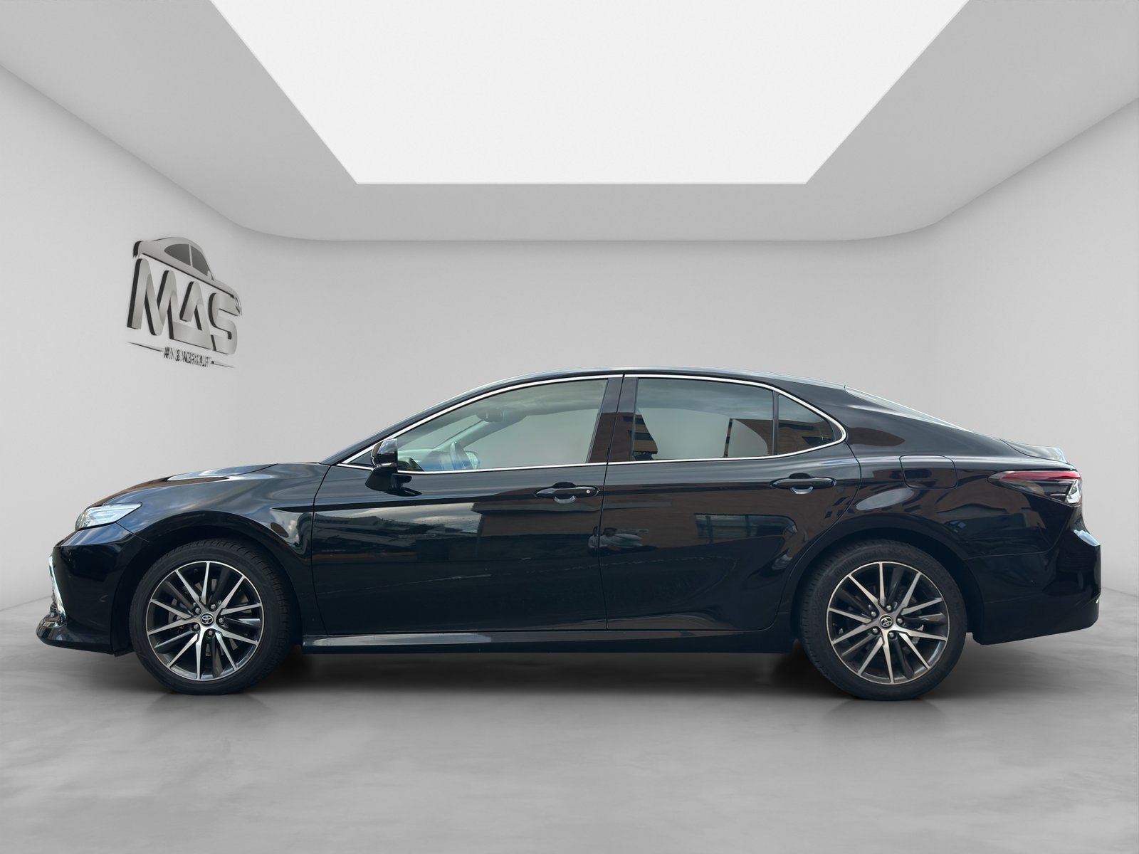 TOYOTA Camry 2.5 HSD e-CVT Premium, Voll-Hybrid Benzin/Elektro, Occasion / Gebraucht, Automatik - 3
