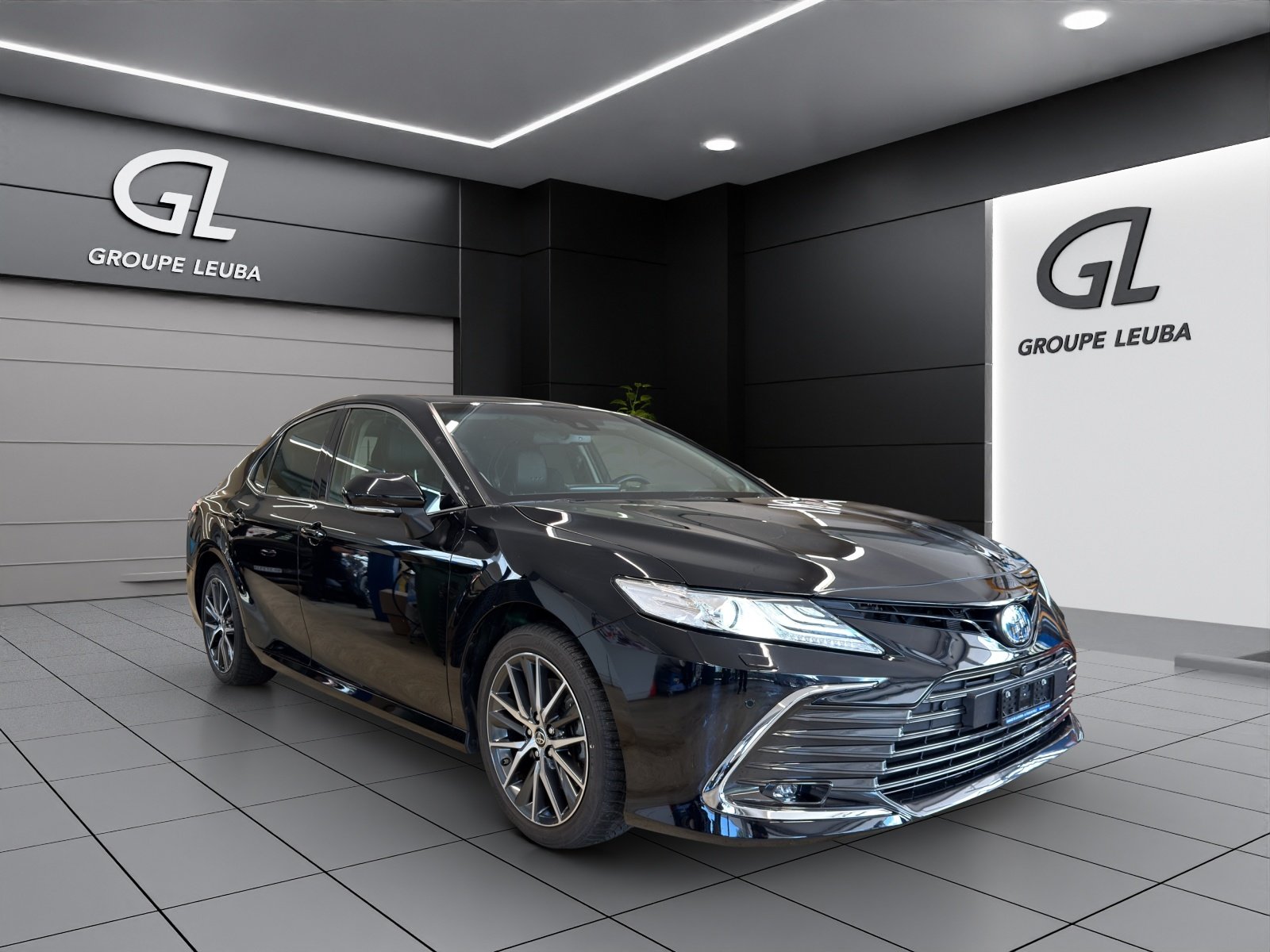 TOYOTA Camry 2.5 HSD e-CVT Prem.