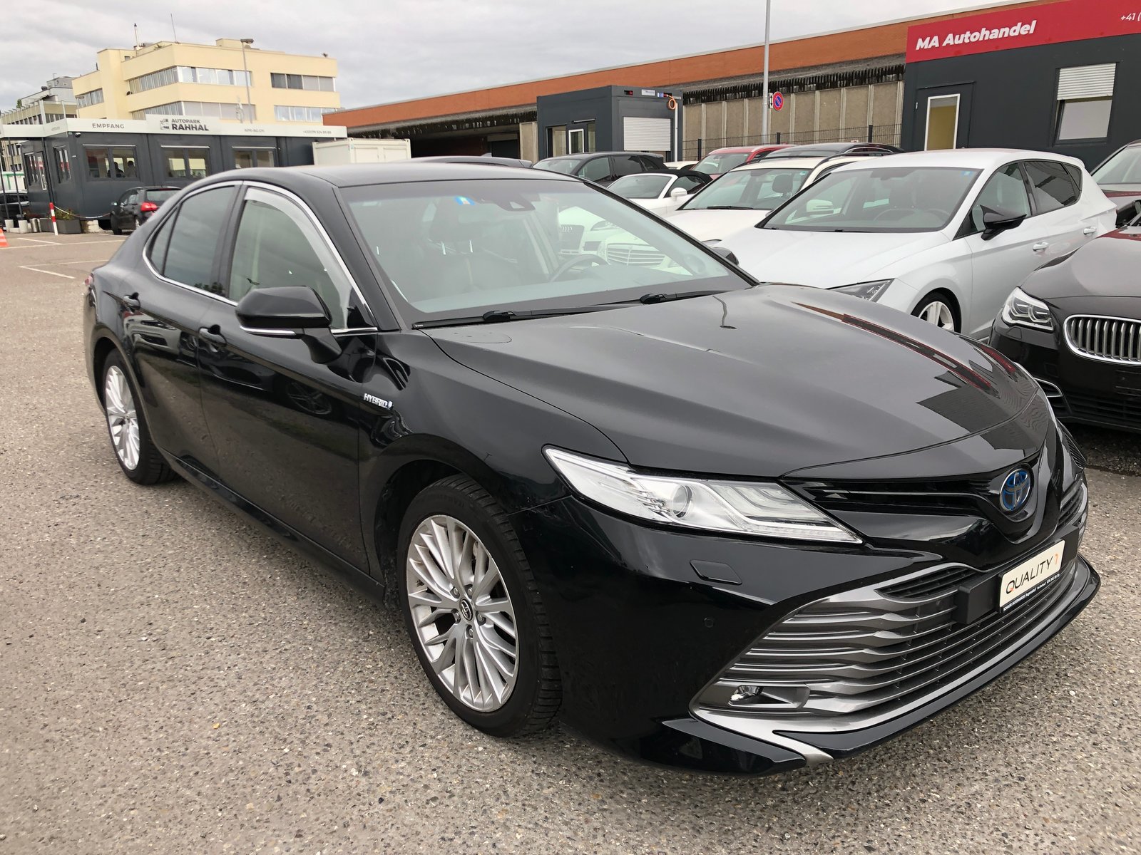 TOYOTA Camry 2.5 HSD e-CVT Premium, Hybride Integrale Benzina/Elettrica, Occasioni / Usate, Automatico - 3