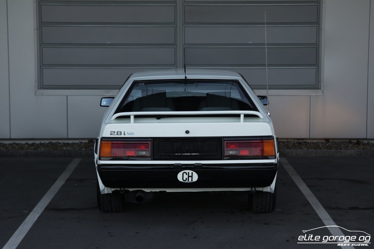 TOYOTA Celica 2800 i Supra, Petrol, Second hand / Used, Manual - 4