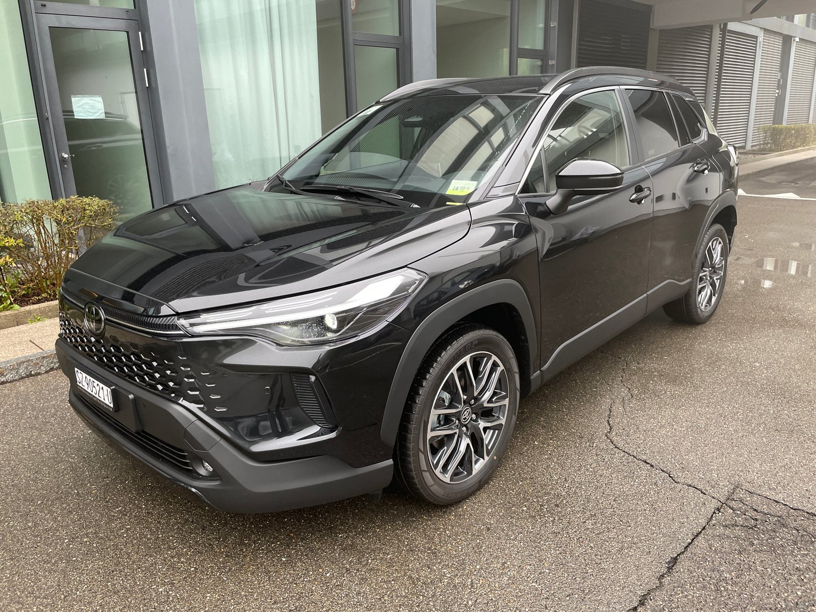 TOYOTA Corolla Cross 2.0 Trend e-CVT AWD