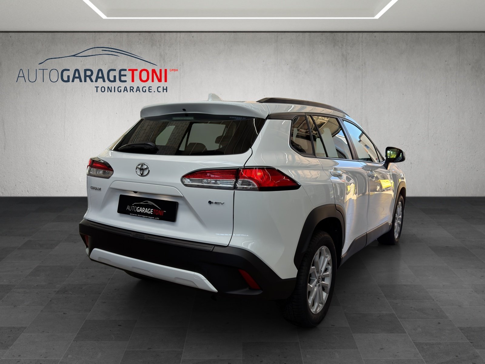 TOYOTA Corolla Cross 1.8 Trend e-CVT, Petrol, Second hand / Used, Automatic - 6