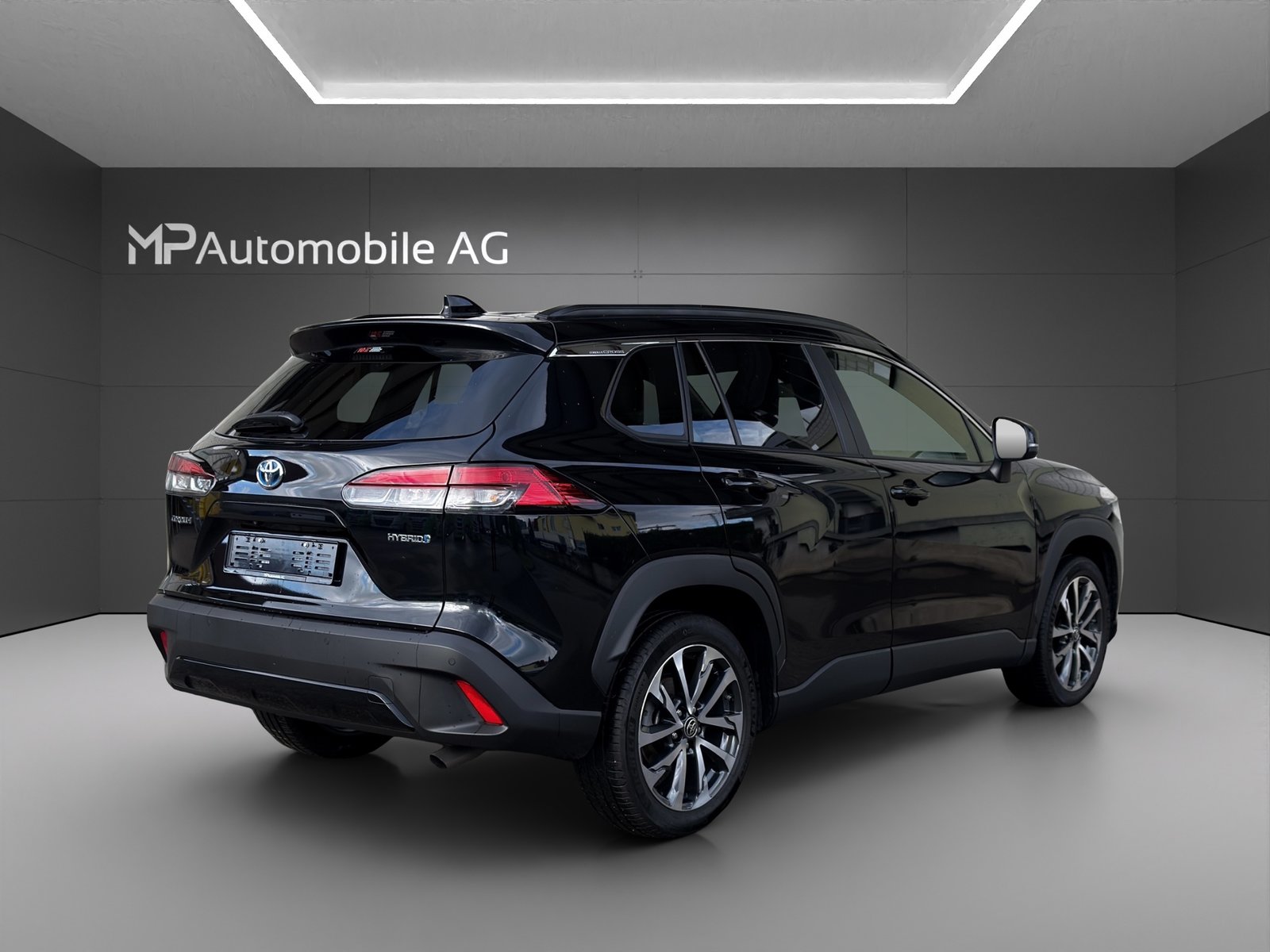 TOYOTA Corolla Cross 2.0 4WD Trend e-CVT, Voll-Hybrid Benzin/Elektro, Occasion / Gebraucht, Automatik - 3