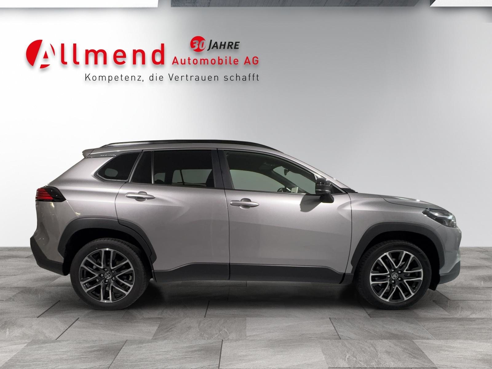 TOYOTA Corolla Cross 2.0 HSD Trend AWD-i, Full-Hybrid Petrol/Electric, New car, Automatic - 4