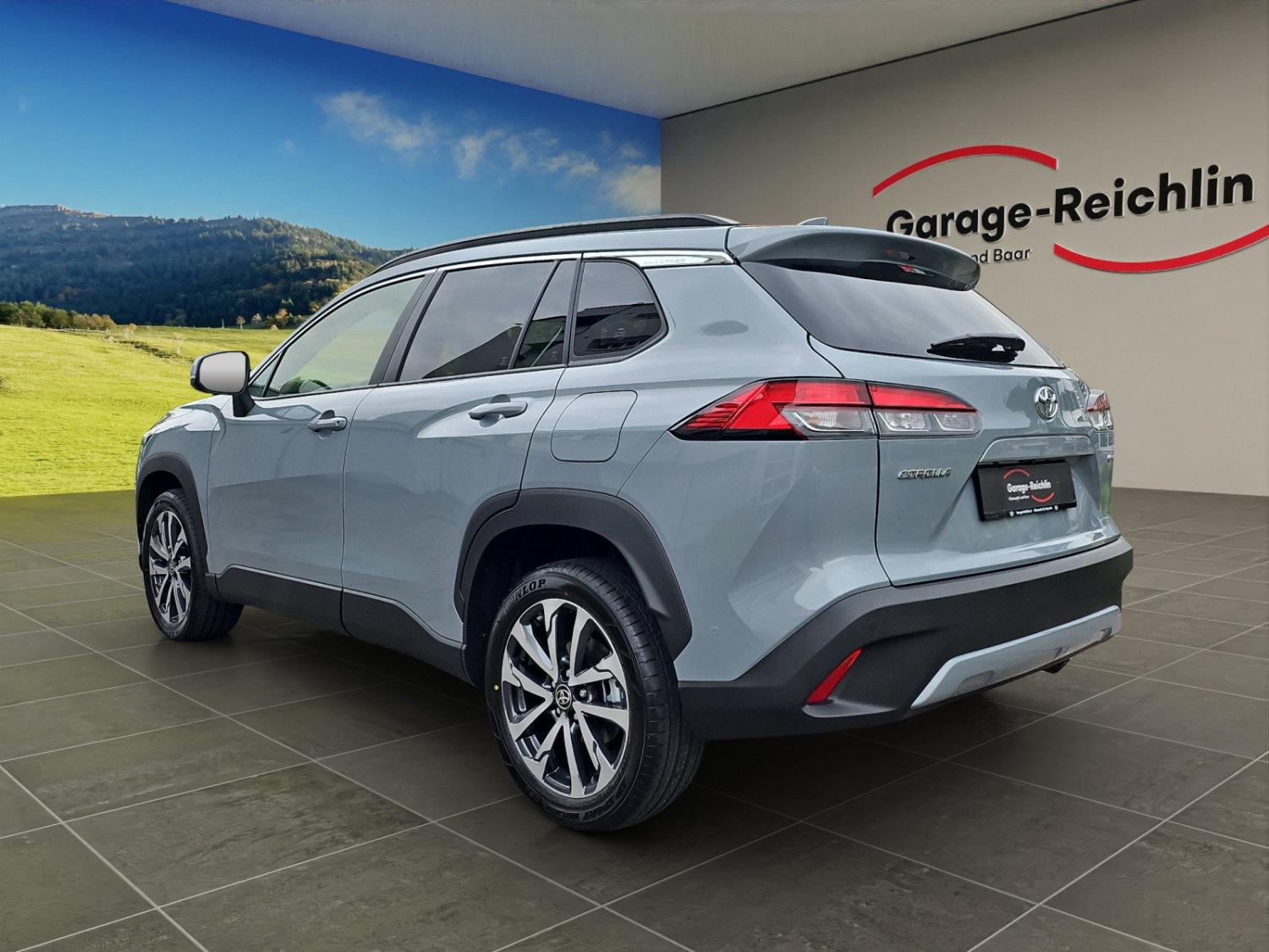 TOYOTA Corolla Cross 2.0 HSD Premium AWD-i, Full-Hybrid Petrol/Electric, New car, Automatic - 3