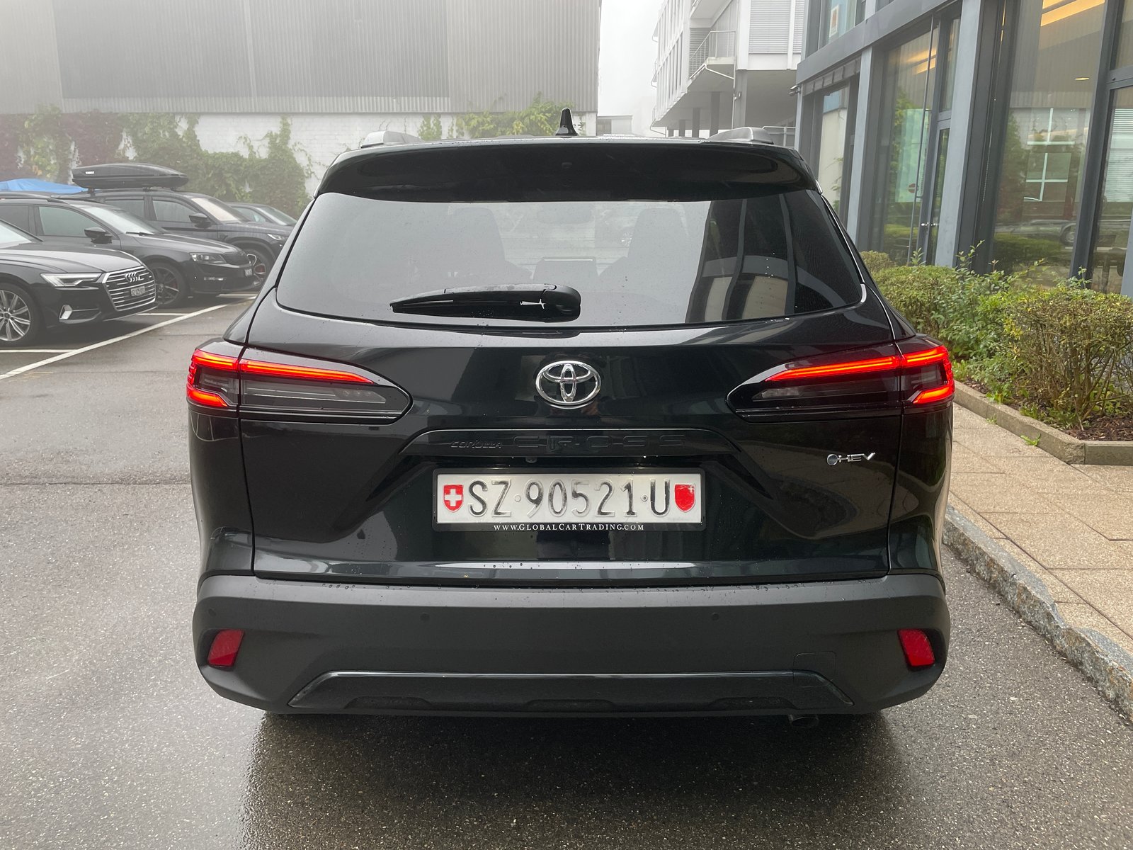 TOYOTA Corolla Cross 2.0 4WD Trend e-CVT, Hybride Intégral Essence/Électricité, Voiture nouvelle, Automatique - 5