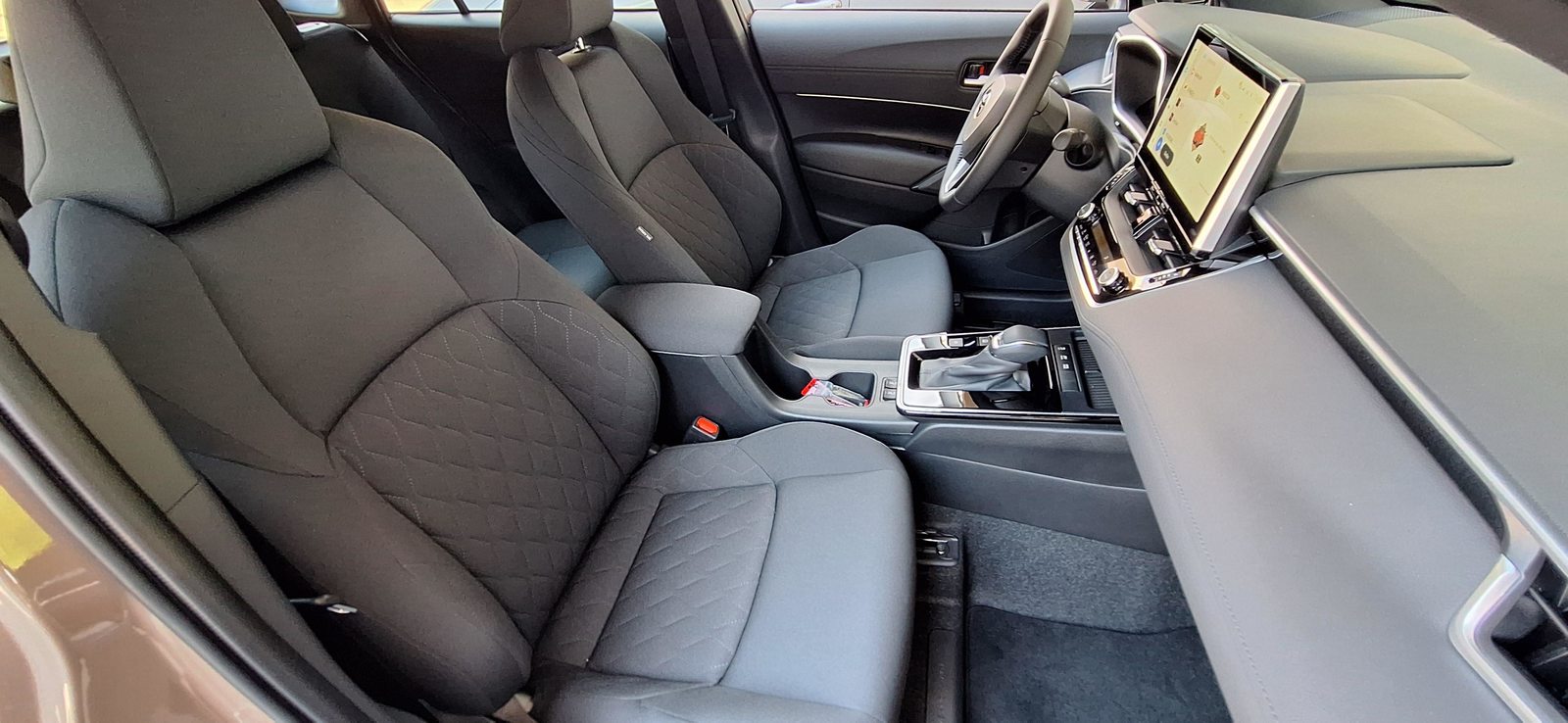 TOYOTA Corolla Cross 2.0 HSD Trend AWD-i, Hybride Integrale Benzina/Elettrica, Auto nuove, Automatico - 6