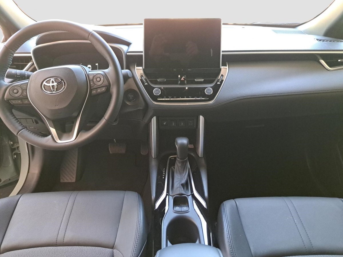 TOYOTA Corolla Cross 2.0 HSD Trend AWD-i, Voll-Hybrid Benzin/Elektro, Occasion / Gebraucht, Automatik - 2