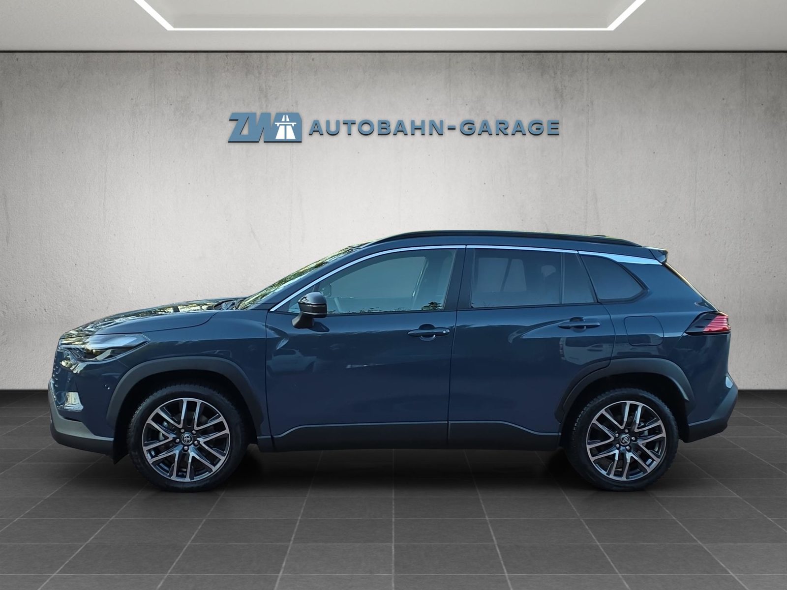TOYOTA Corolla Cross 2.0 HSD Premium AWD-i, Hybride Integrale Benzina/Elettrica, Occasioni / Usate, Automatico - 2