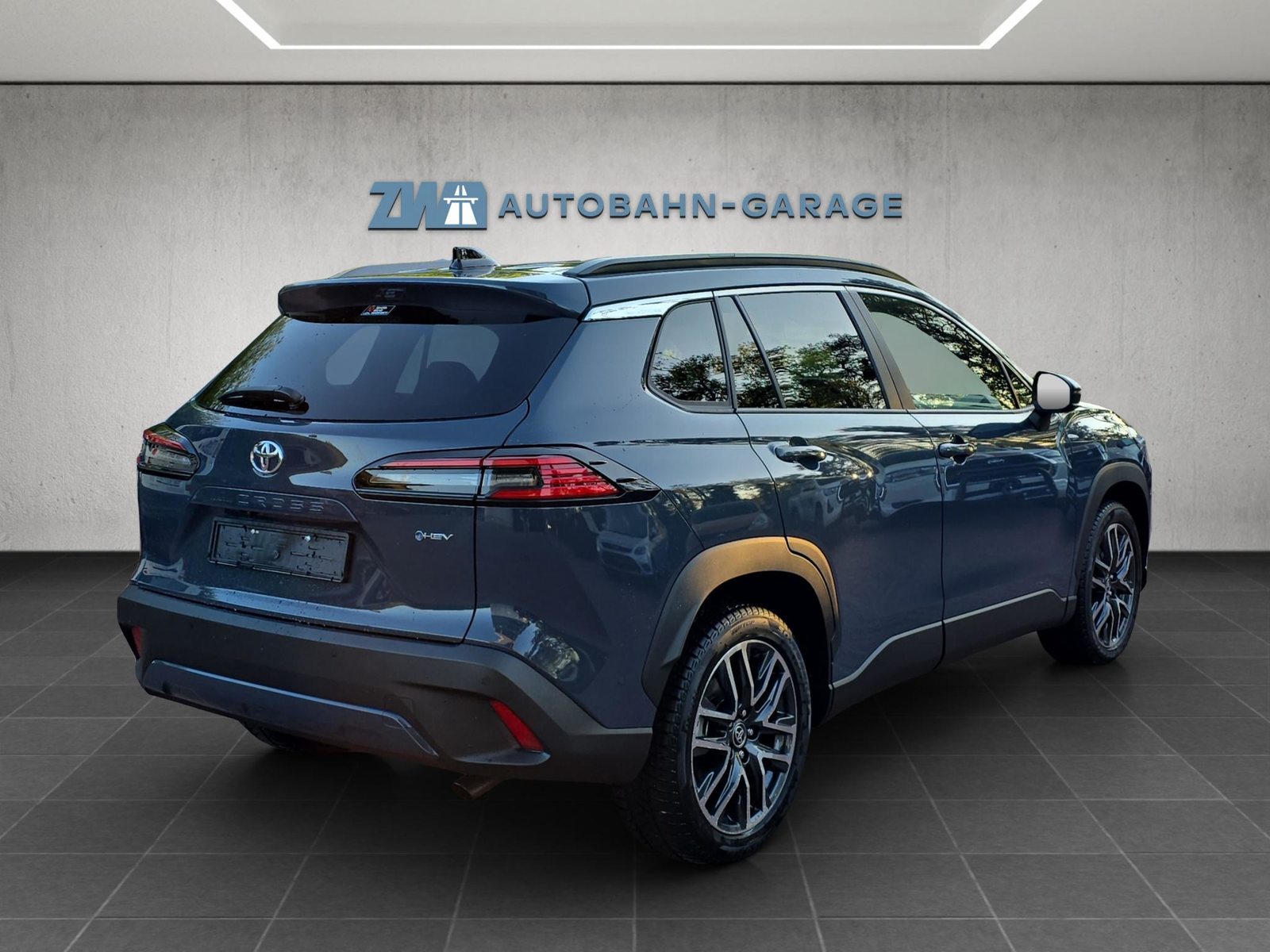 TOYOTA Corolla Cross 2.0 HSD Premium AWD-i, Hybride Integrale Benzina/Elettrica, Occasioni / Usate, Automatico - 5