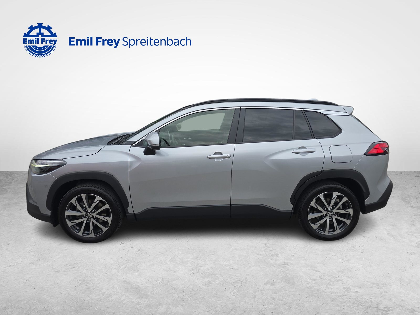 TOYOTA Corolla Cross 2.0 HSD Premium AWD-i / ab 3,99% Leasing bei A, Full-Hybrid Petrol/Electric, Second hand / Used, Automatic - 2