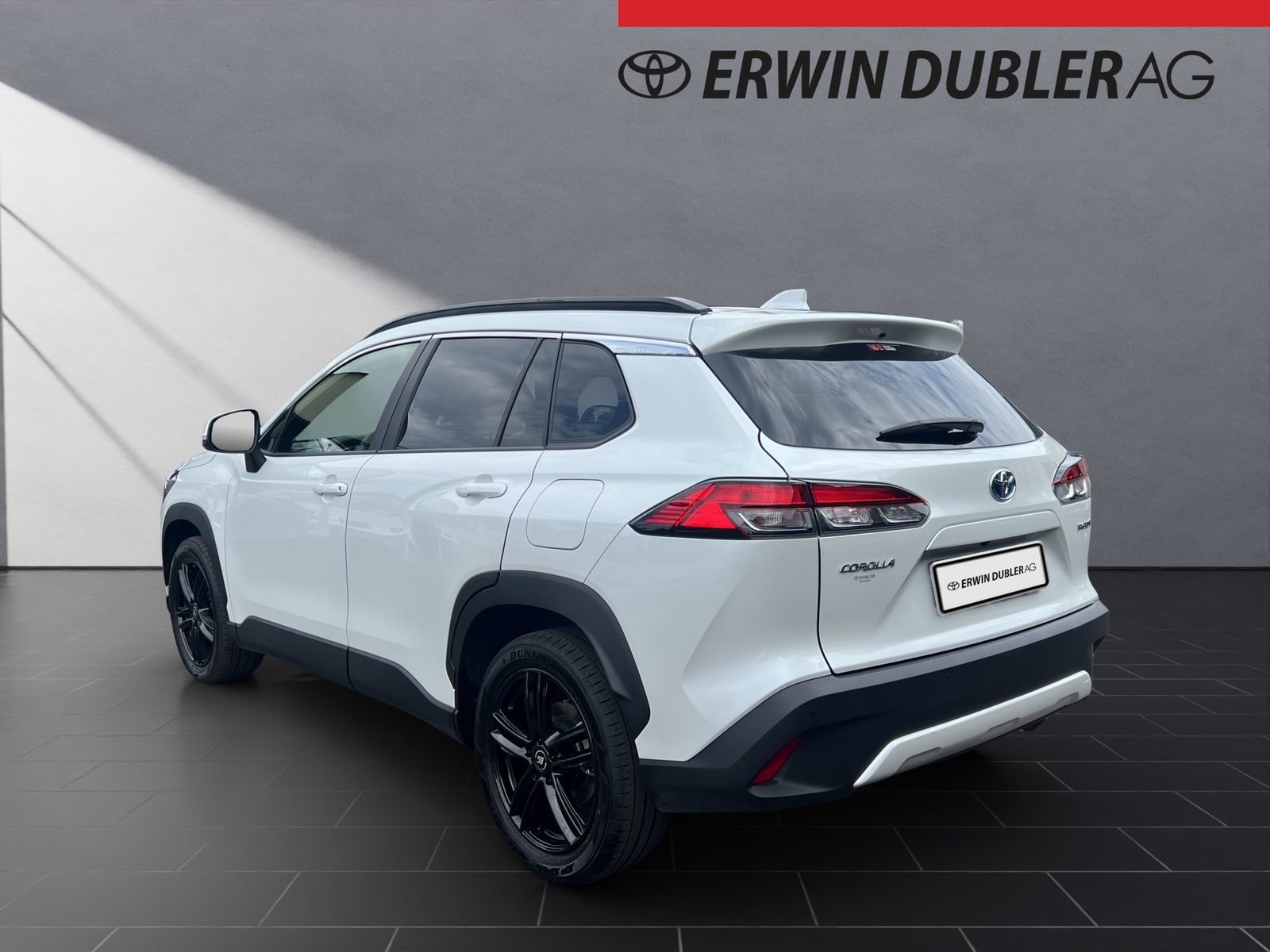 TOYOTA Corolla Cross 2.0 HSD Trend AWD-i, Voll-Hybrid Benzin/Elektro, Occasion / Gebraucht, Automatik - 3