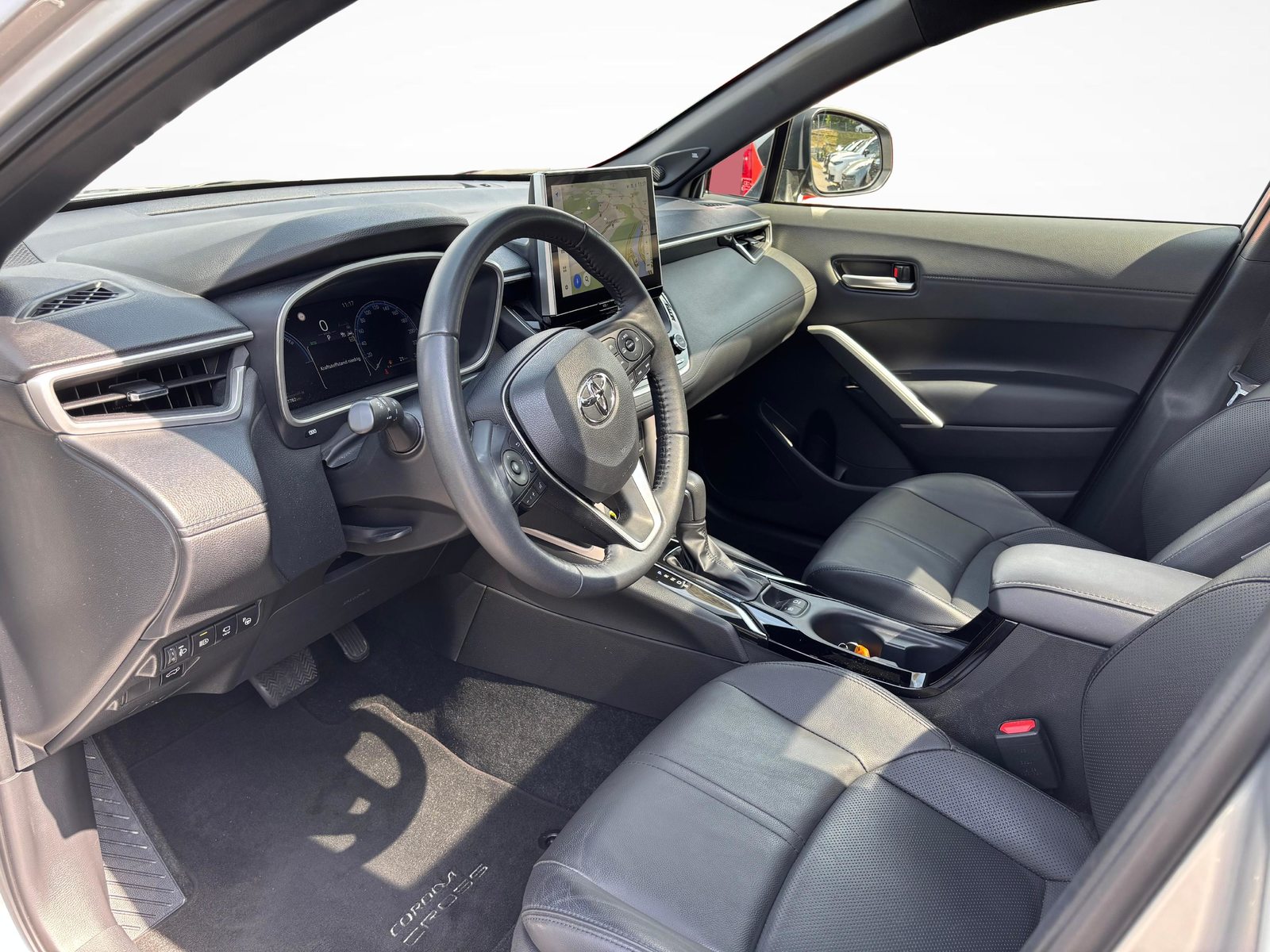 TOYOTA Corolla Cross 2.0 HSD Comfort AWD-i, Hybride Integrale Benzina/Elettrica, Occasioni / Usate, Automatico - 3