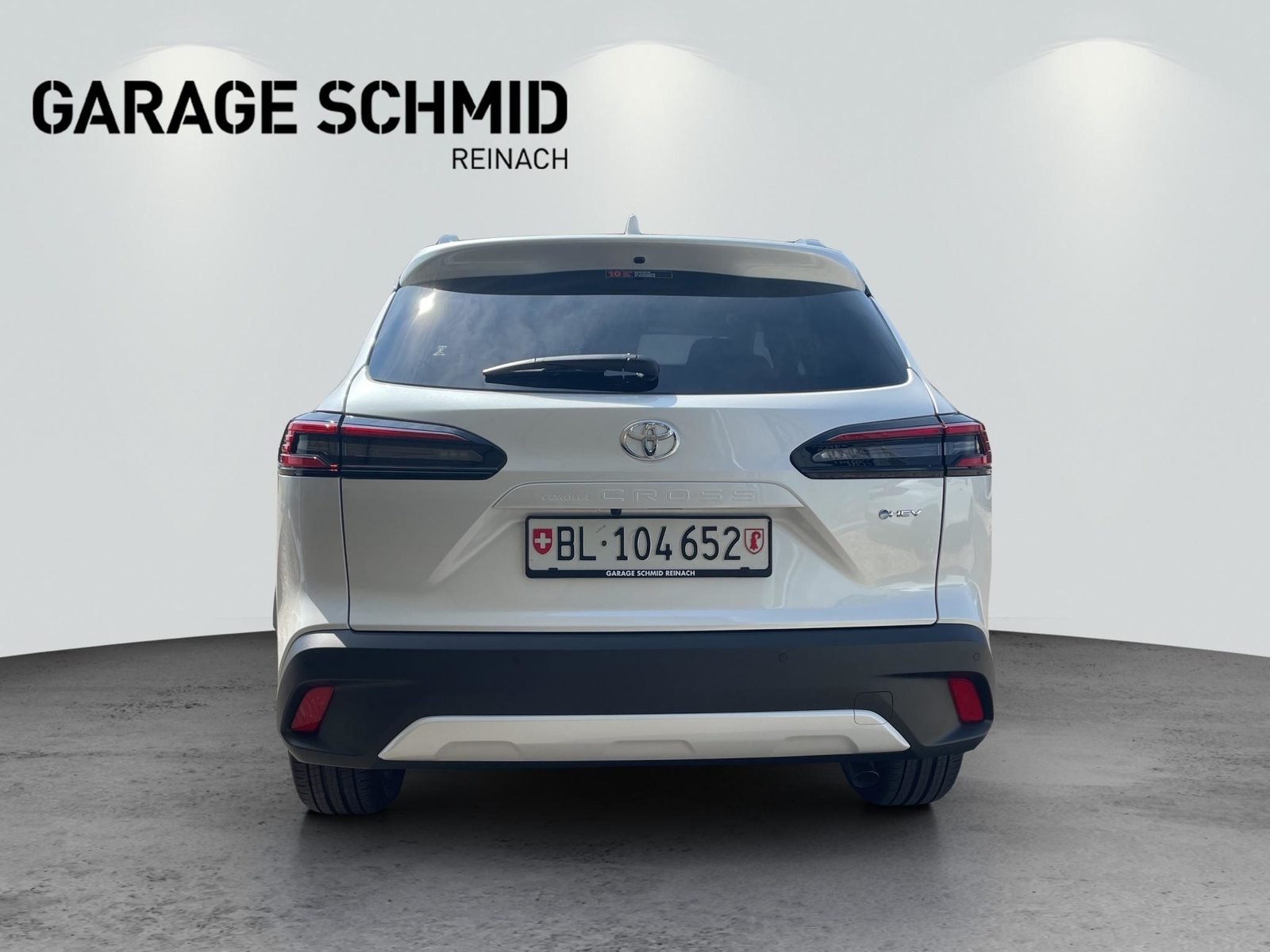 TOYOTA Corolla Cross 2.0 HSD Premium AWD-i, Voll-Hybrid Benzin/Elektro, Vorführwagen, Automatik - 6