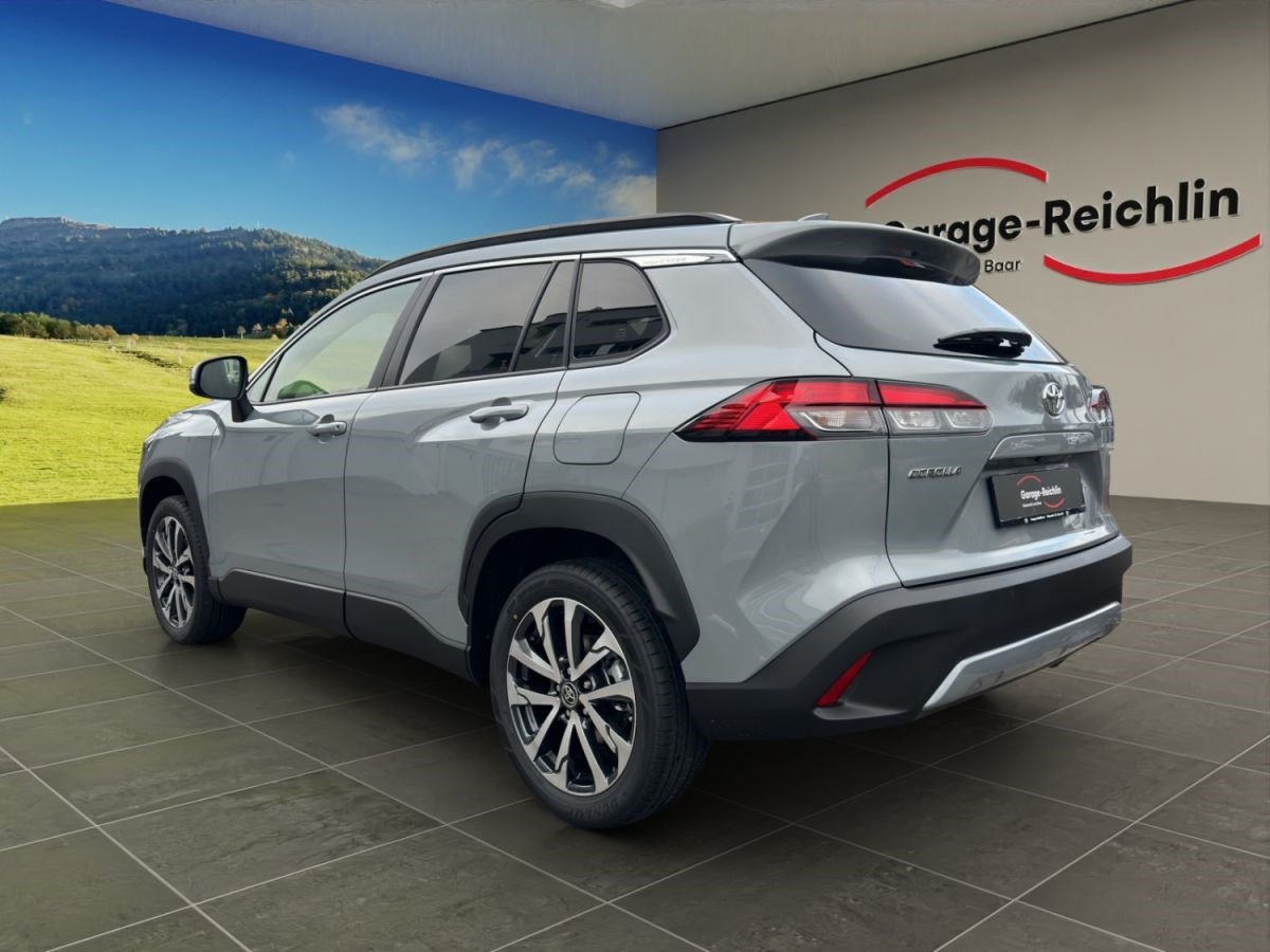 TOYOTA Corolla Cross 2.0 HSD Trend AWD-i, Full-Hybrid Petrol/Electric, New car, Automatic - 3