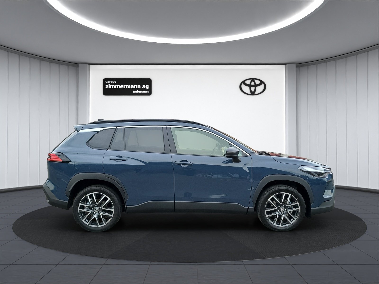 TOYOTA Corolla Cross 2.0 HSD Trend AWD, Full-Hybrid Petrol/Electric, New car, Automatic - 5