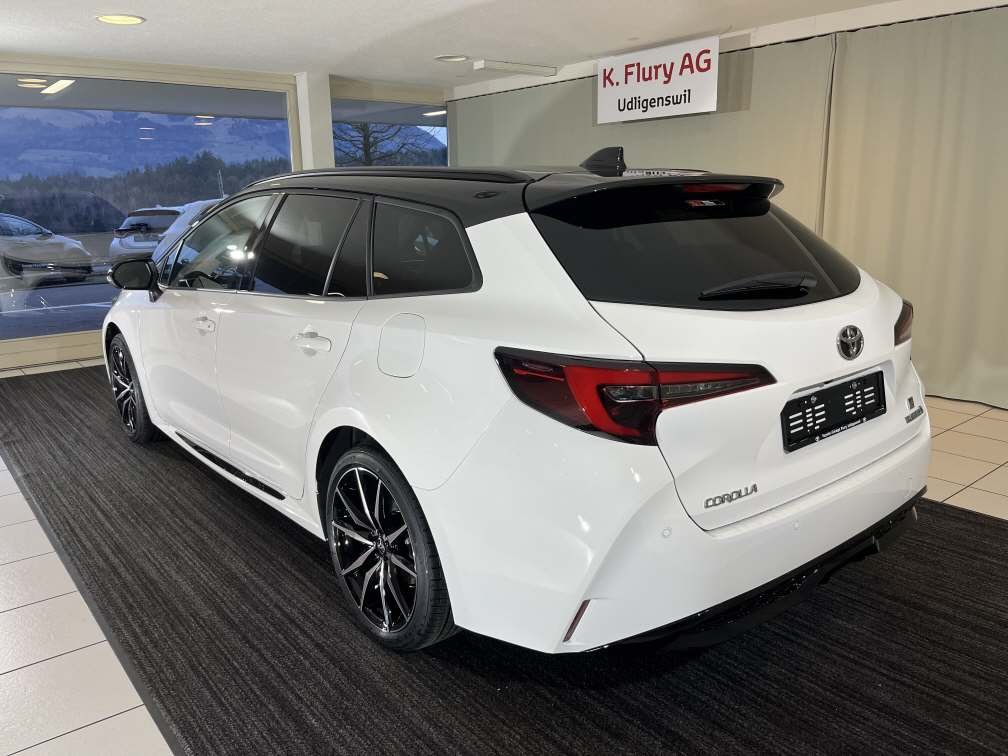 TOYOTA Corolla Touring Sports 2.0 HSD GR Sport, Hybride Integrale Benzina/Elettrica, Auto nuove, Automatico - 3