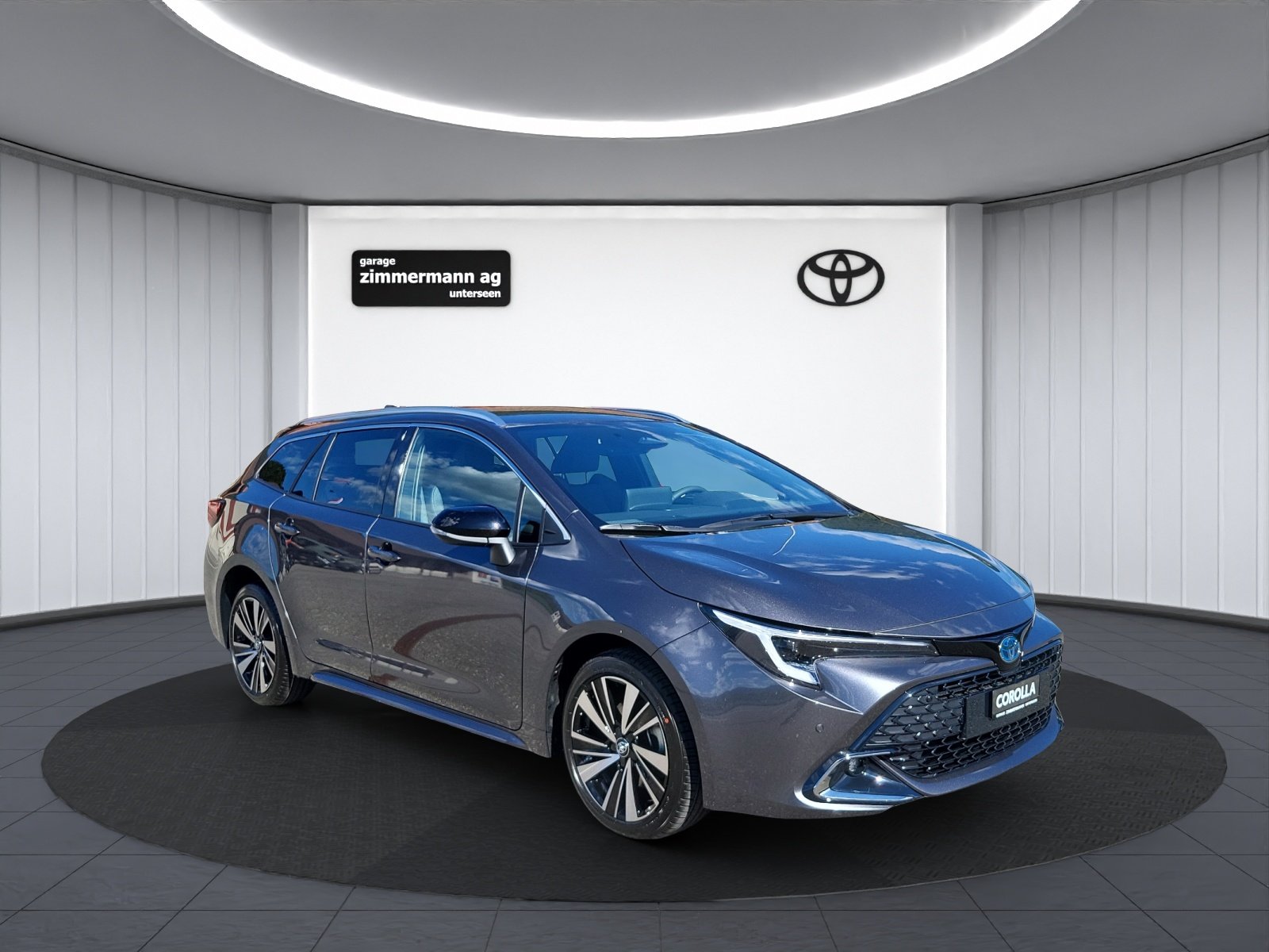 TOYOTA Corolla Touring Sports 2.0 HSD, Hybride Intégral Essence/Électricité, Voiture nouvelle, Automatique - 3