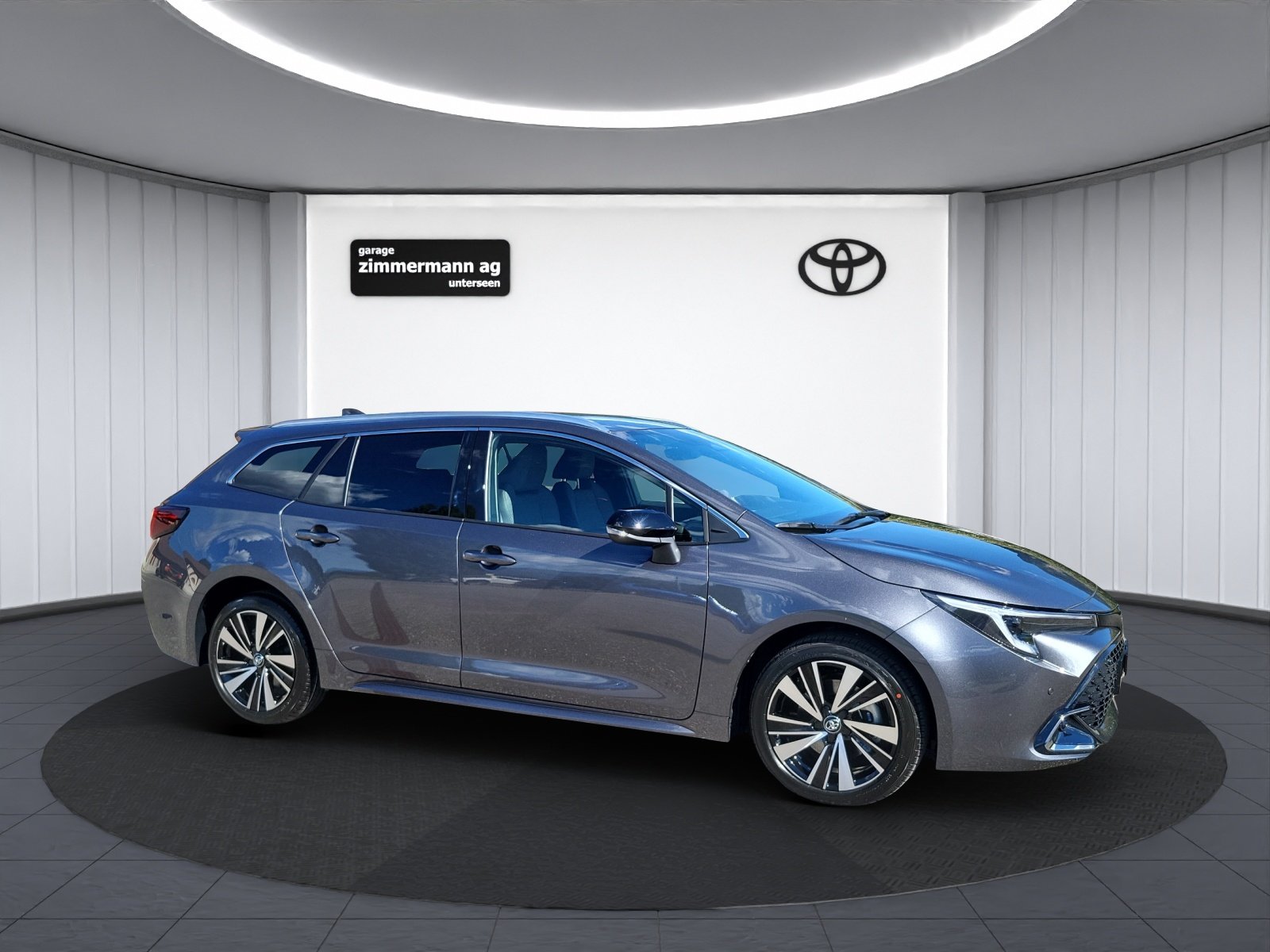 TOYOTA Corolla Touring Sports 2.0 HSD, Hybride Intégral Essence/Électricité, Voiture nouvelle, Automatique - 4