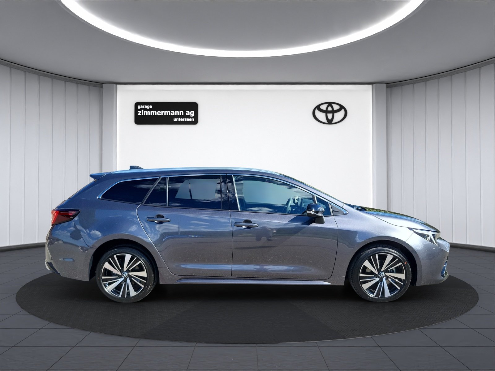 TOYOTA Corolla Touring Sports 2.0 HSD, Hybride Intégral Essence/Électricité, Voiture nouvelle, Automatique - 5