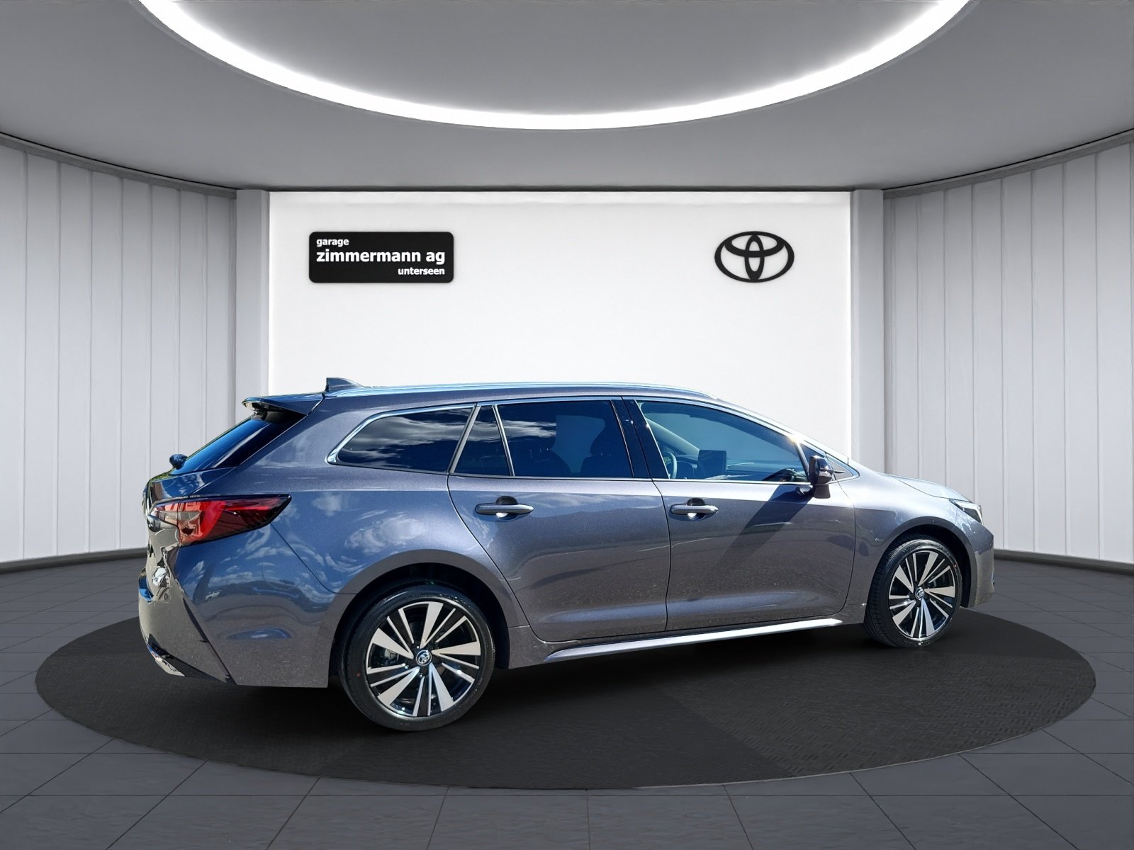 TOYOTA Corolla Touring Sports 2.0 HSD, Hybride Intégral Essence/Électricité, Voiture nouvelle, Automatique - 6