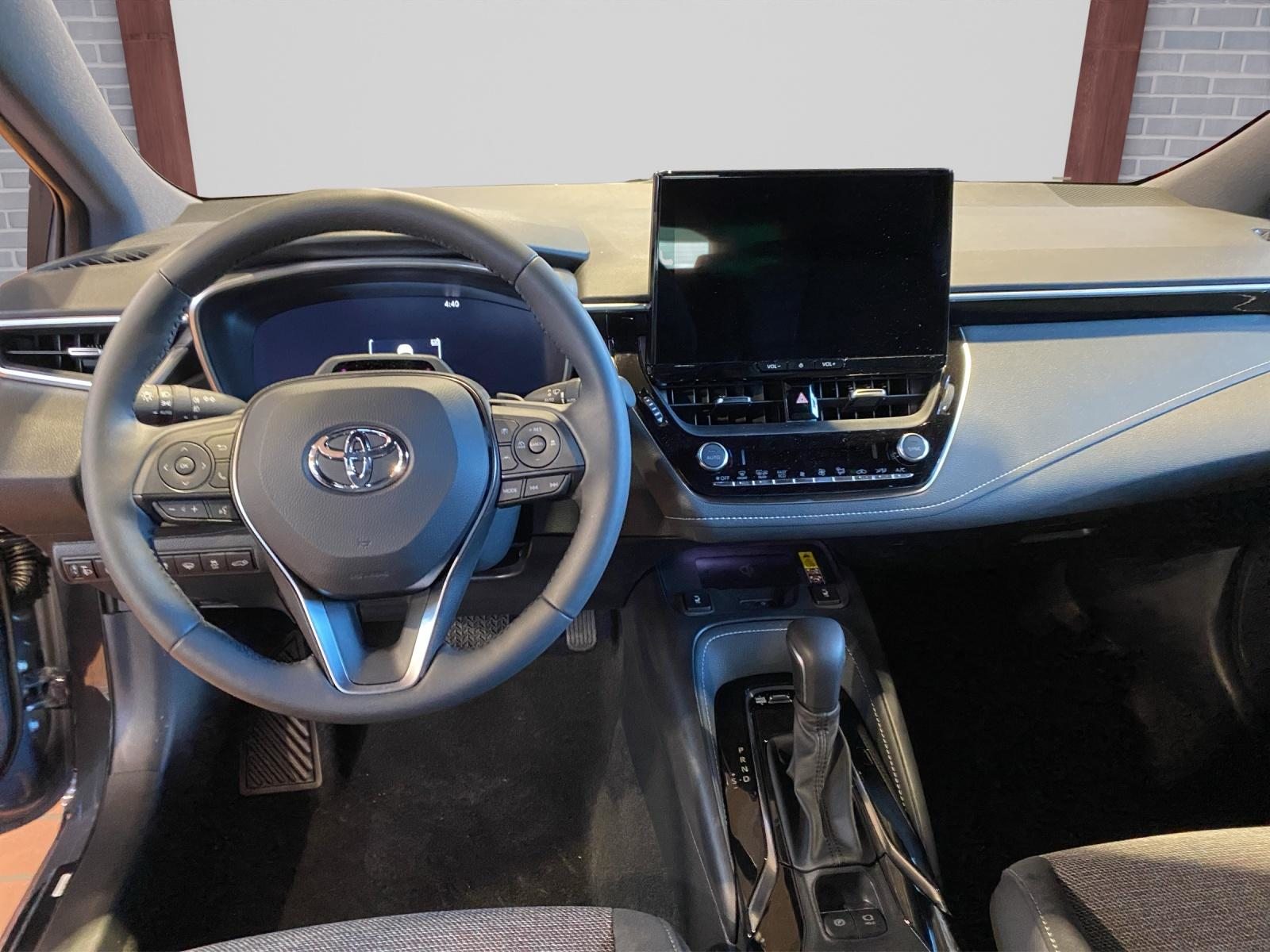 TOYOTA Corolla Touring Sports 2.0 HSD Swiss Edition inkl. Winterkom, Full-Hybrid Petrol/Electric, New car, Automatic - 7