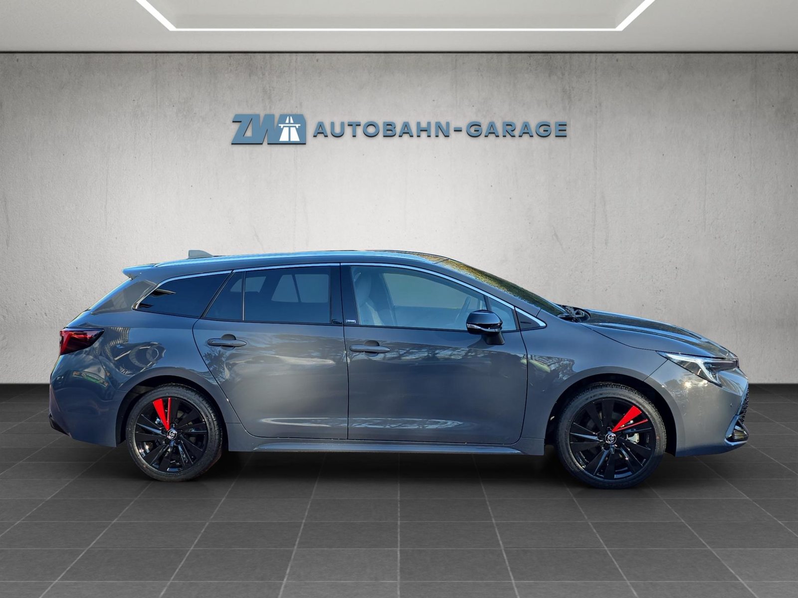 TOYOTA Corolla Touring Sports 2.0 HSD Swiss Edition, Full-Hybrid Petrol/Electric, New car, Automatic - 6