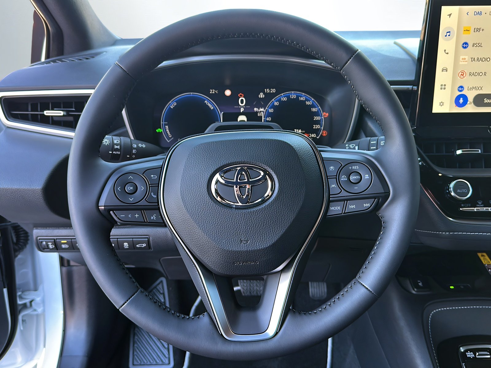 TOYOTA Corolla Touring Sports 2.0 HSD Swiss Edition e-CVT, Benzina, Auto nuove, Automatico - 7