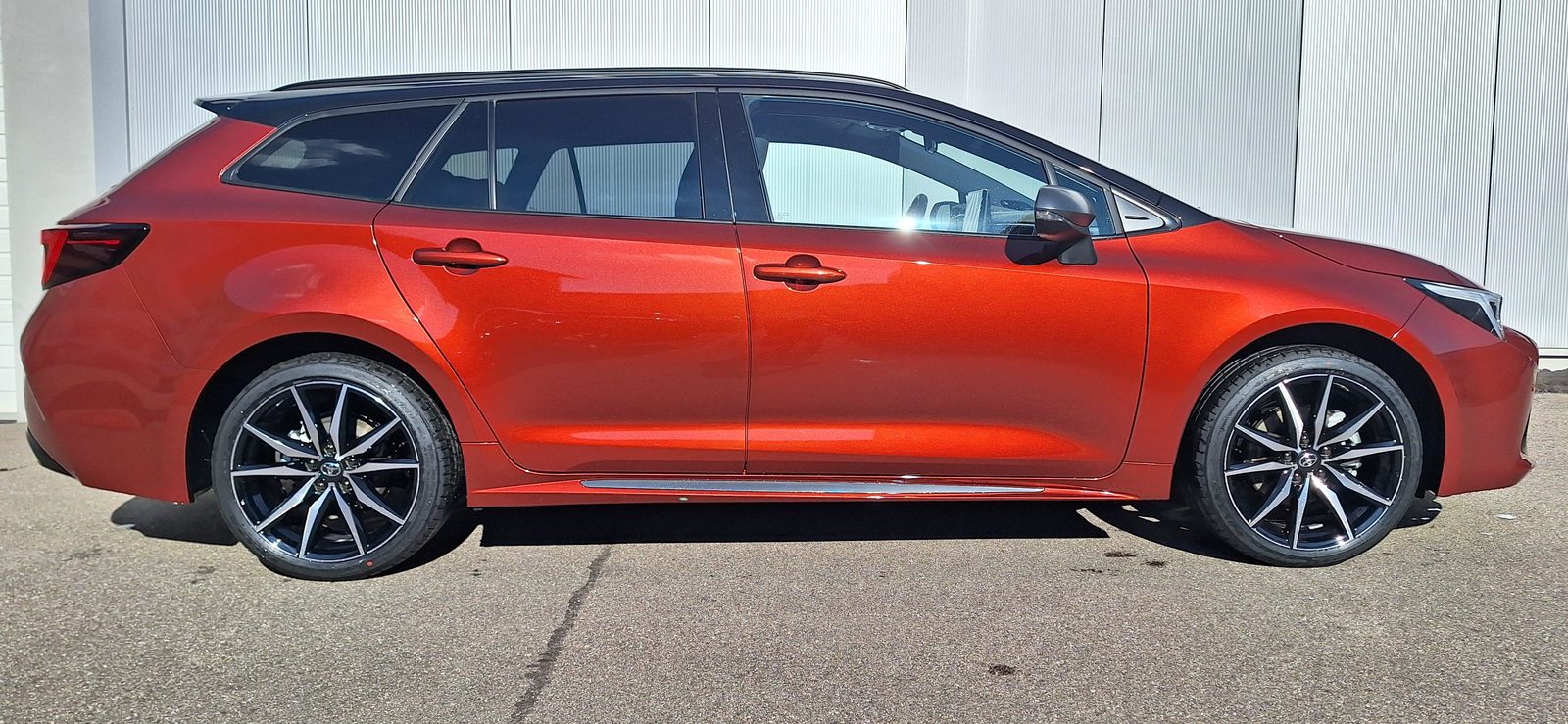 TOYOTA Corolla Touring Sports 2.0 HSD GR Sport