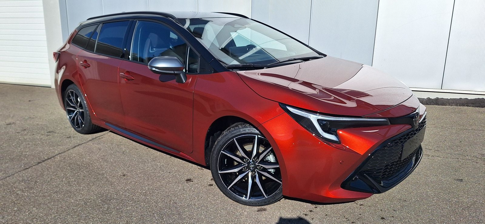 TOYOTA Corolla Touring Sports 2.0 HSD GR Sport, Full-Hybrid Petrol/Electric, New car, Automatic - 4