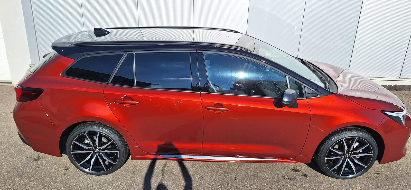 TOYOTA Corolla Touring Sports 2.0 HSD GR Sport, Full-Hybrid Petrol/Electric, New car, Automatic - 6