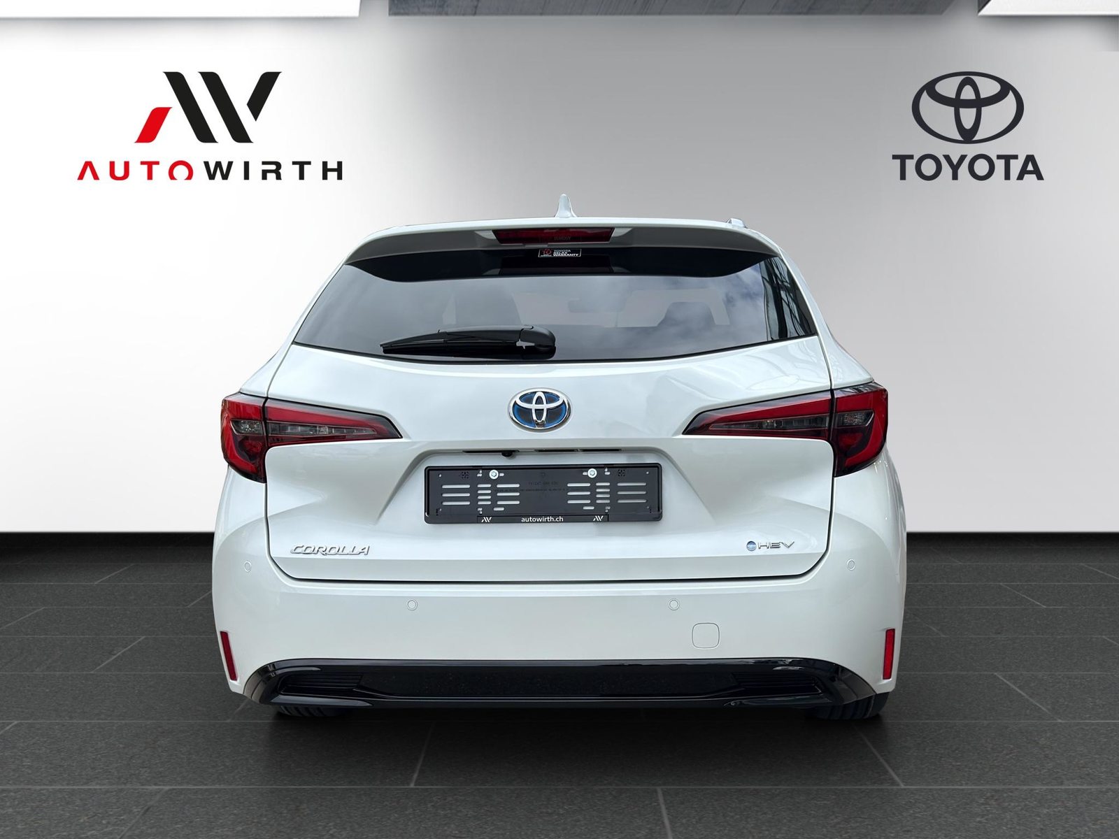 TOYOTA Corolla Touring Sports 2.0 HSD Swiss Edition, Full-Hybrid Petrol/Electric, New car, Automatic - 6