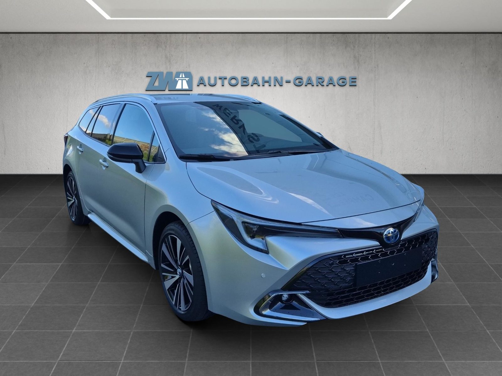 TOYOTA Corolla Touring Sports 2.0 HSD Trend, Hybride Integrale Benzina/Elettrica, Auto nuove, Automatico - 7