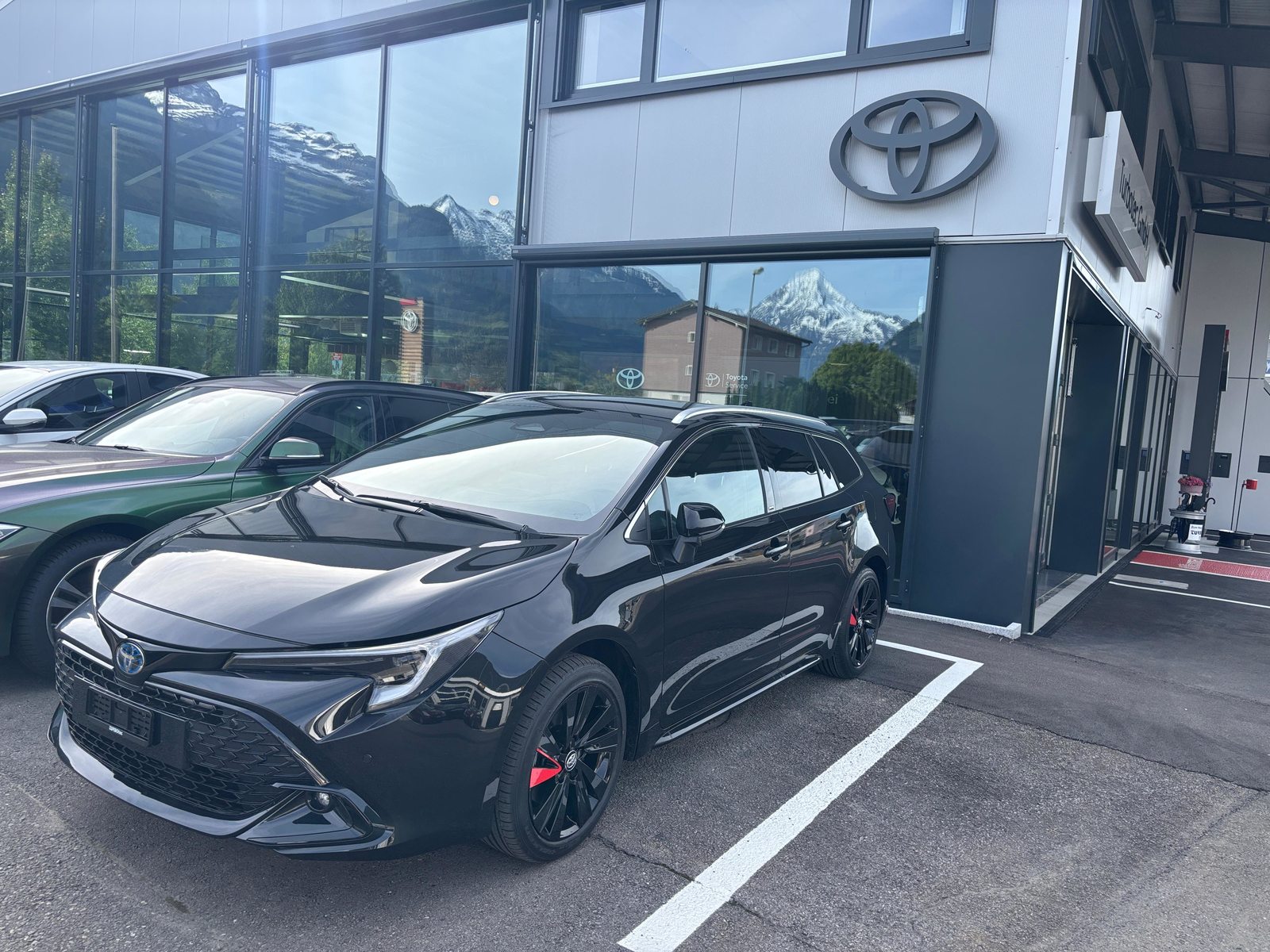 TOYOTA Corolla Touring Sports 2.0 HSD Swiss Edition, Hybride Integrale Benzina/Elettrica, Auto nuove, Automatico - 6