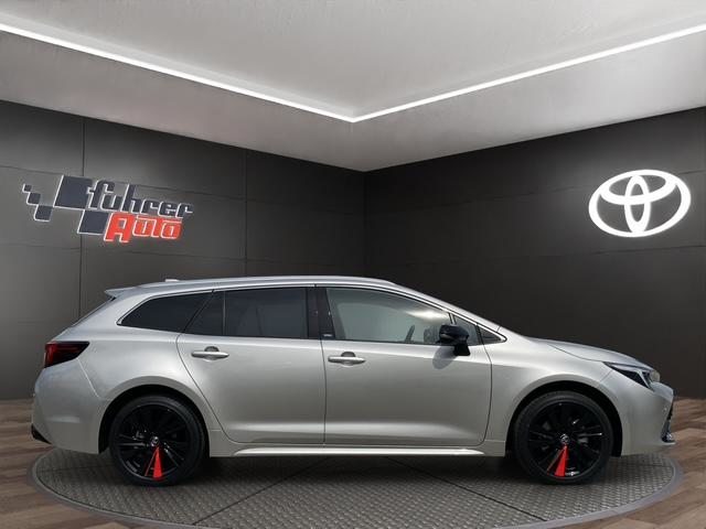 TOYOTA Corolla Touring Sports 2.0 HSD Swiss Edition, Full-Hybrid Petrol/Electric, New car, Automatic - 3