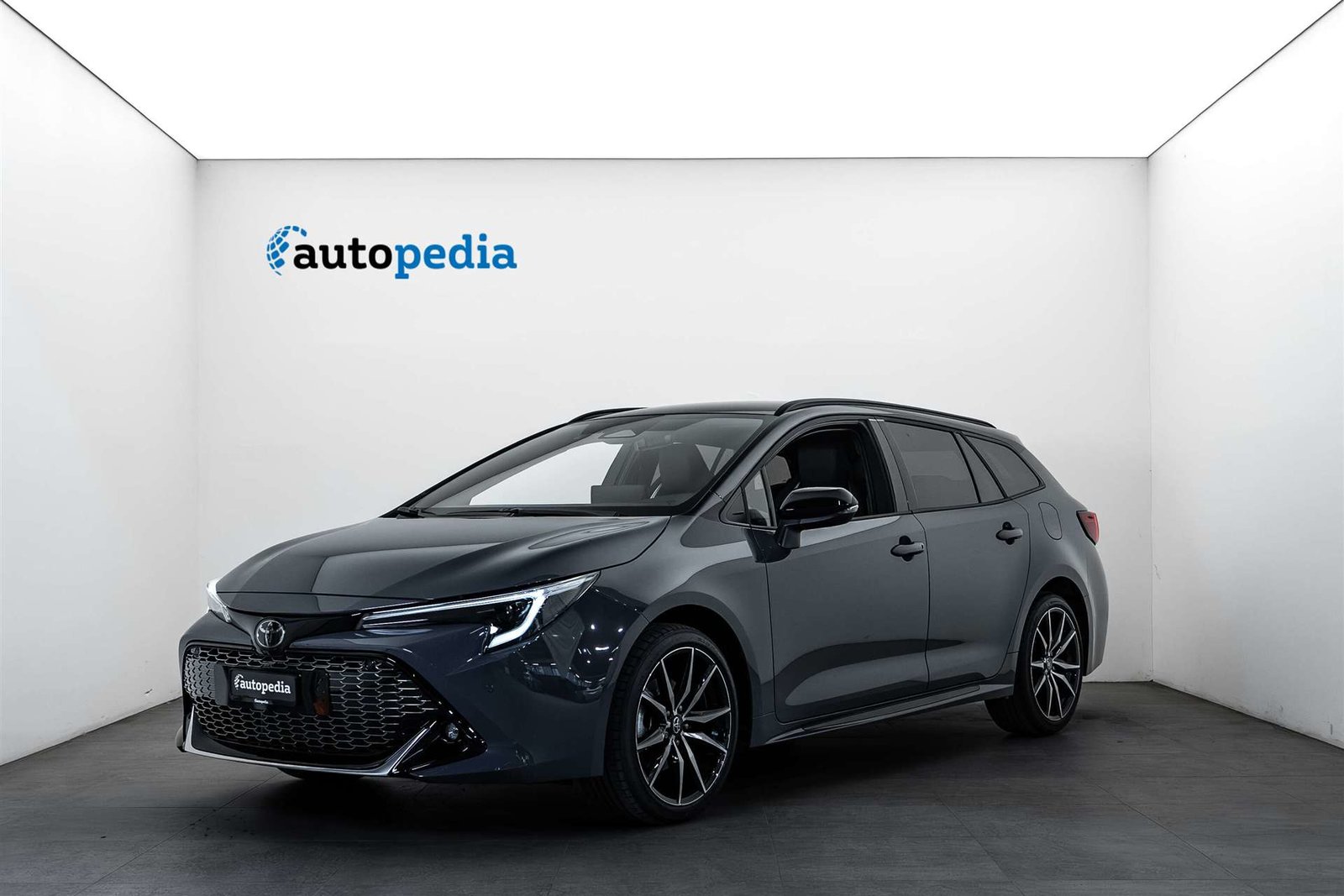 TOYOTA Corolla Touring Sports 2.0 HSD GR Sport e-CVT Automat
