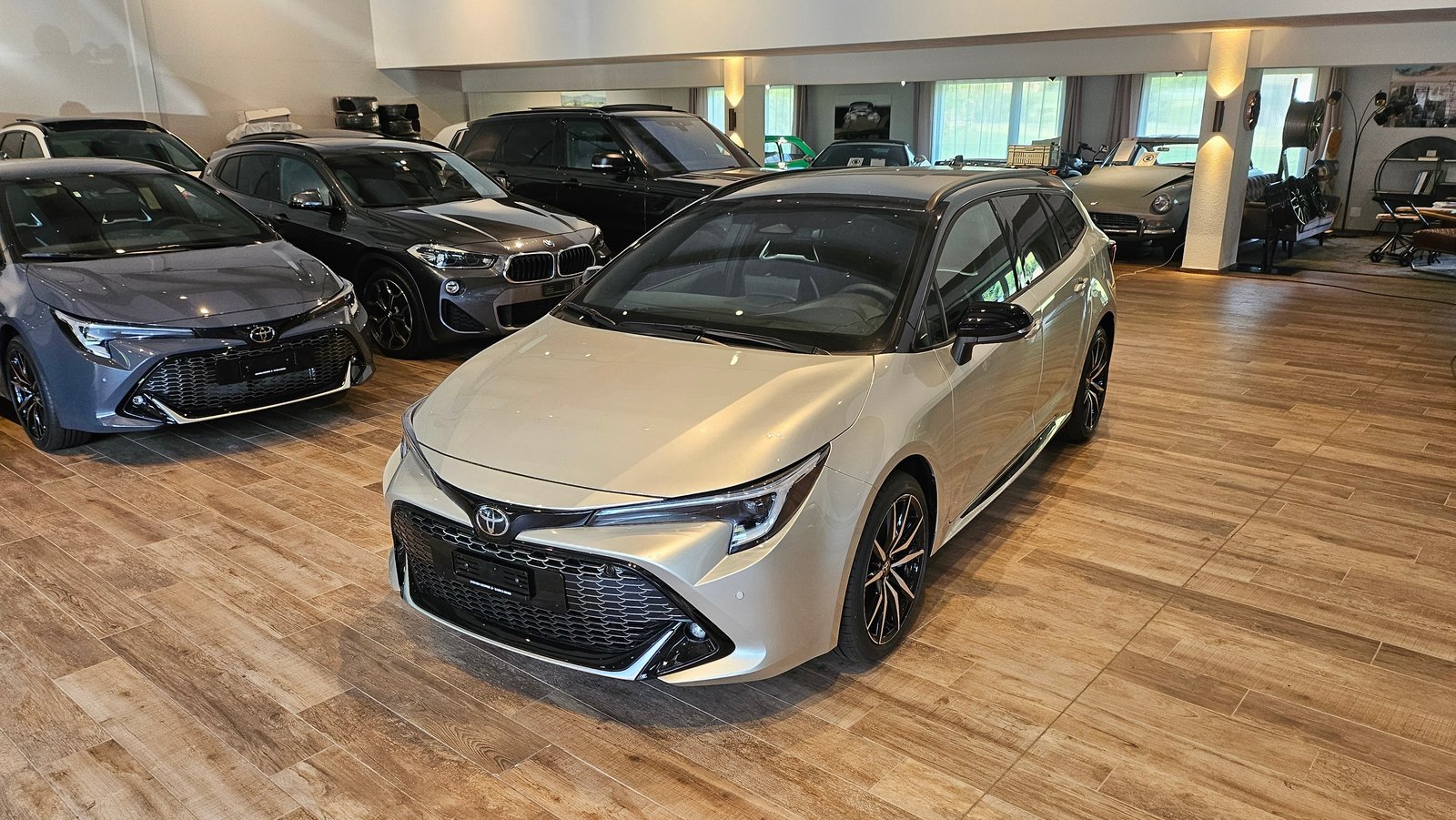 TOYOTA Corolla Touring Sports 2.0 HSD GR Sport e-CVT, Voll-Hybrid Benzin/Elektro, Neuwagen, Automatik - 2