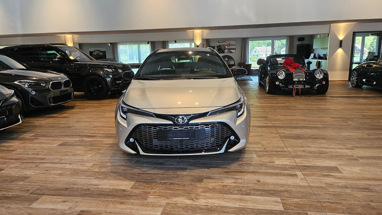 TOYOTA Corolla Touring Sports 2.0 HSD GR Sport e-CVT, Voll-Hybrid Benzin/Elektro, Neuwagen, Automatik - 3