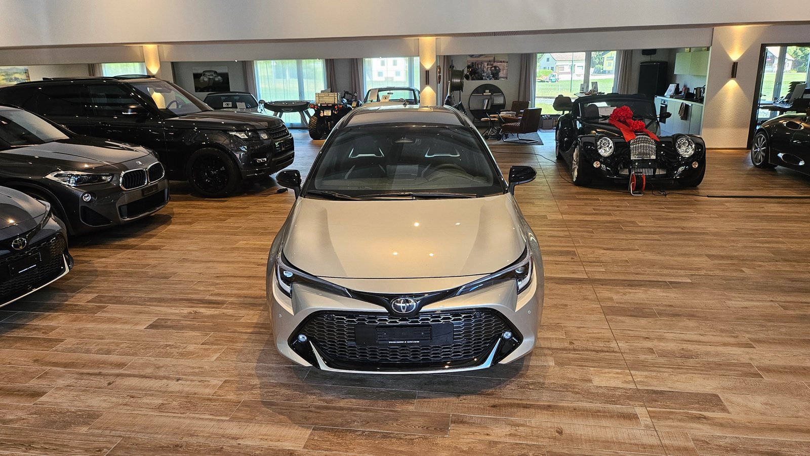 TOYOTA Corolla Touring Sports 2.0 HSD GR Sport e-CVT, Voll-Hybrid Benzin/Elektro, Neuwagen, Automatik - 4