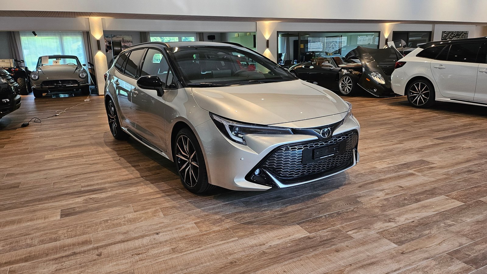 TOYOTA Corolla Touring Sports 2.0 HSD GR Sport e-CVT, Voll-Hybrid Benzin/Elektro, Neuwagen, Automatik - 5