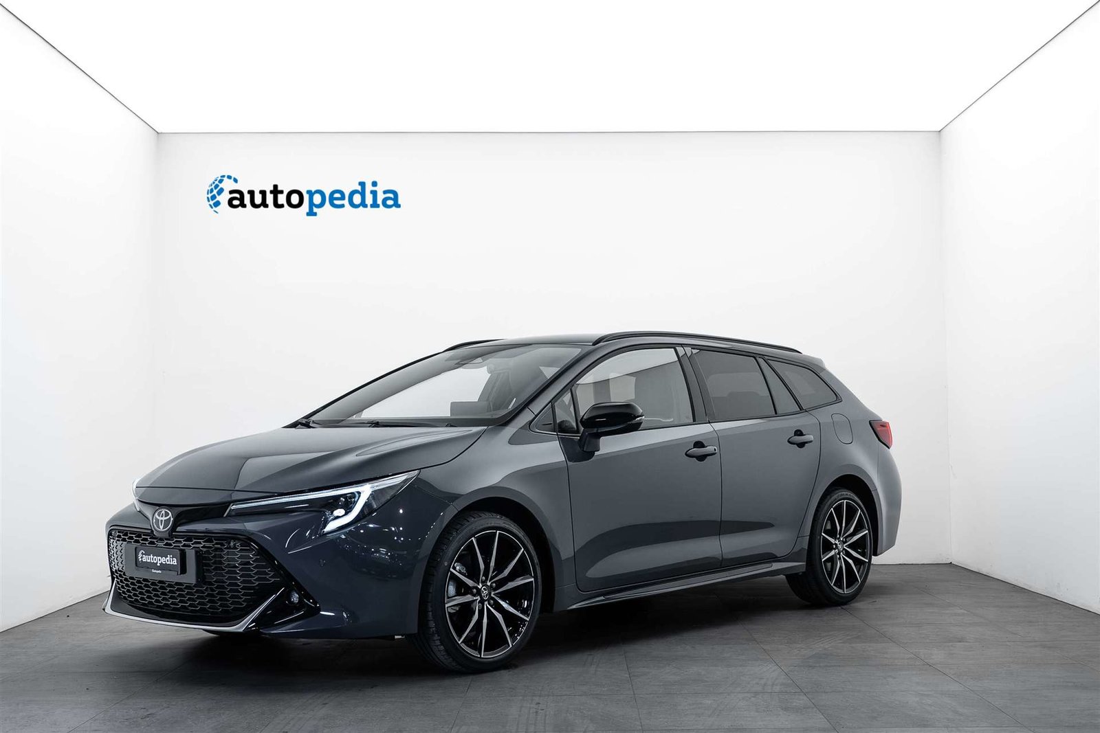 TOYOTA Corolla Touring Sports 2.0 HSD GR Sport e-CVT Automat