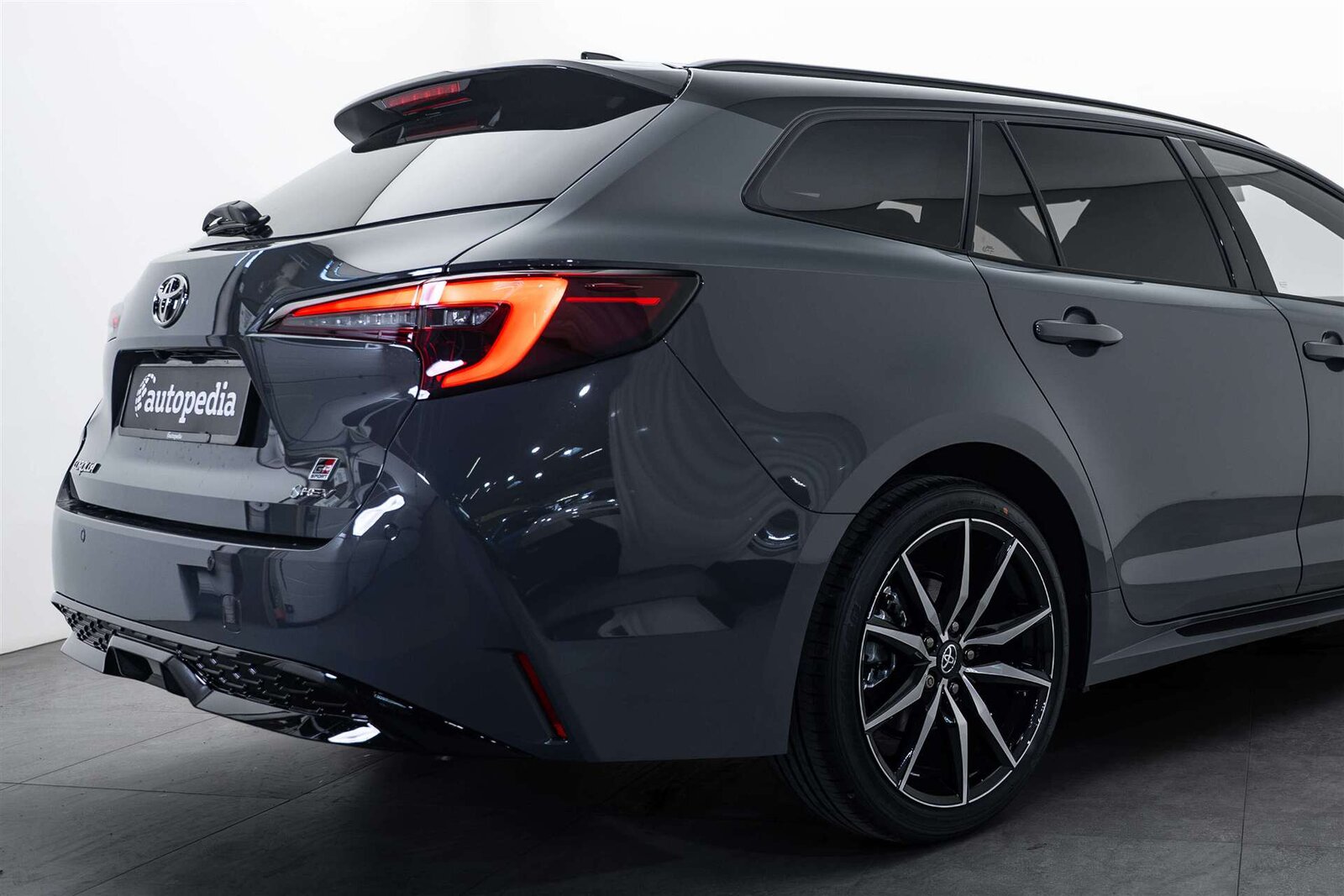TOYOTA Corolla Touring Sports 2.0 HSD GR Sport e-CVT Automat, Hybride Integrale Benzina/Elettrica, Auto nuove, Automatico - 4