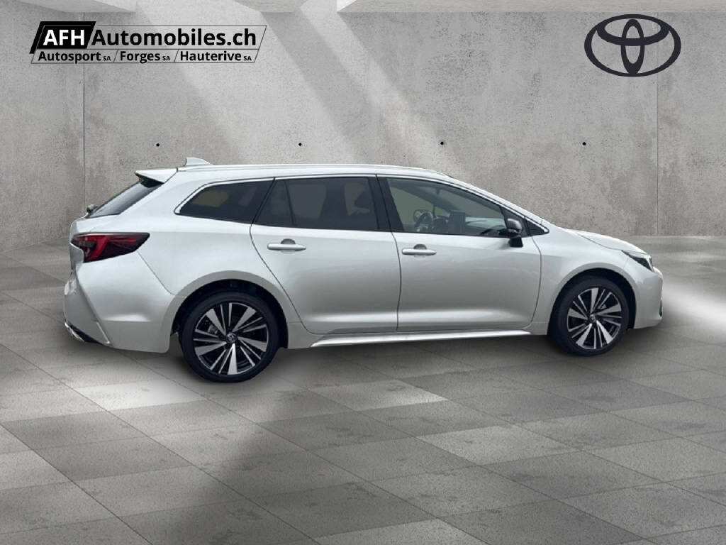 TOYOTA Corolla Touring Sports 1.8 HSD Trend, Hybride Intégral Essence/Électricité, Voiture nouvelle, Automatique - 6