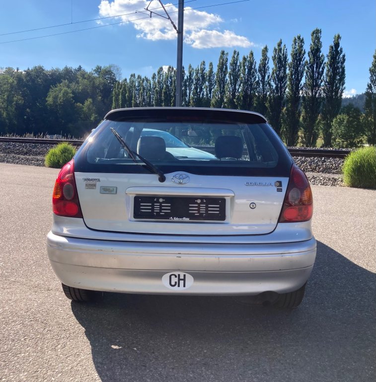 TOYOTA COROLLA 1.6 Linea Sol plus, Benzin, Occasion / Gebraucht, Automatik - 3