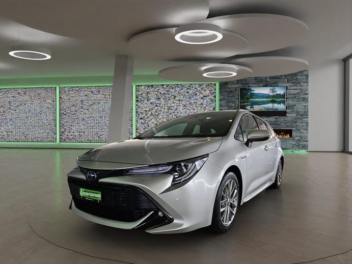 TOYOTA Corolla Touring Sports 2.0 HSD Trend, Full-Hybrid Petrol/Electric, Second hand / Used, Automatic