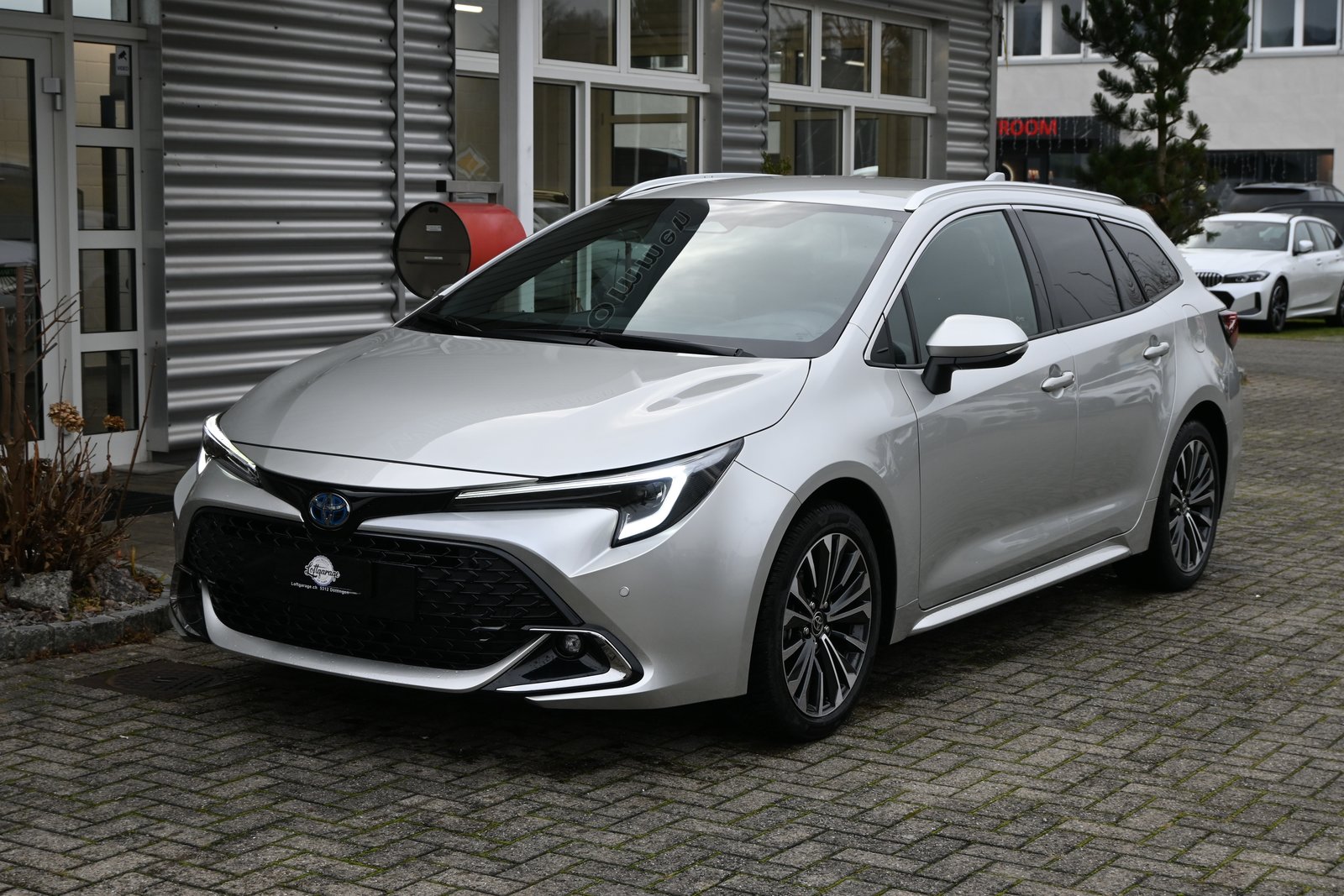 TOYOTA Corolla Touring Sports 2.0 HSD Trend e-CVT, Hybride Integrale Benzina/Elettrica, Occasioni / Usate, Automatico - 2