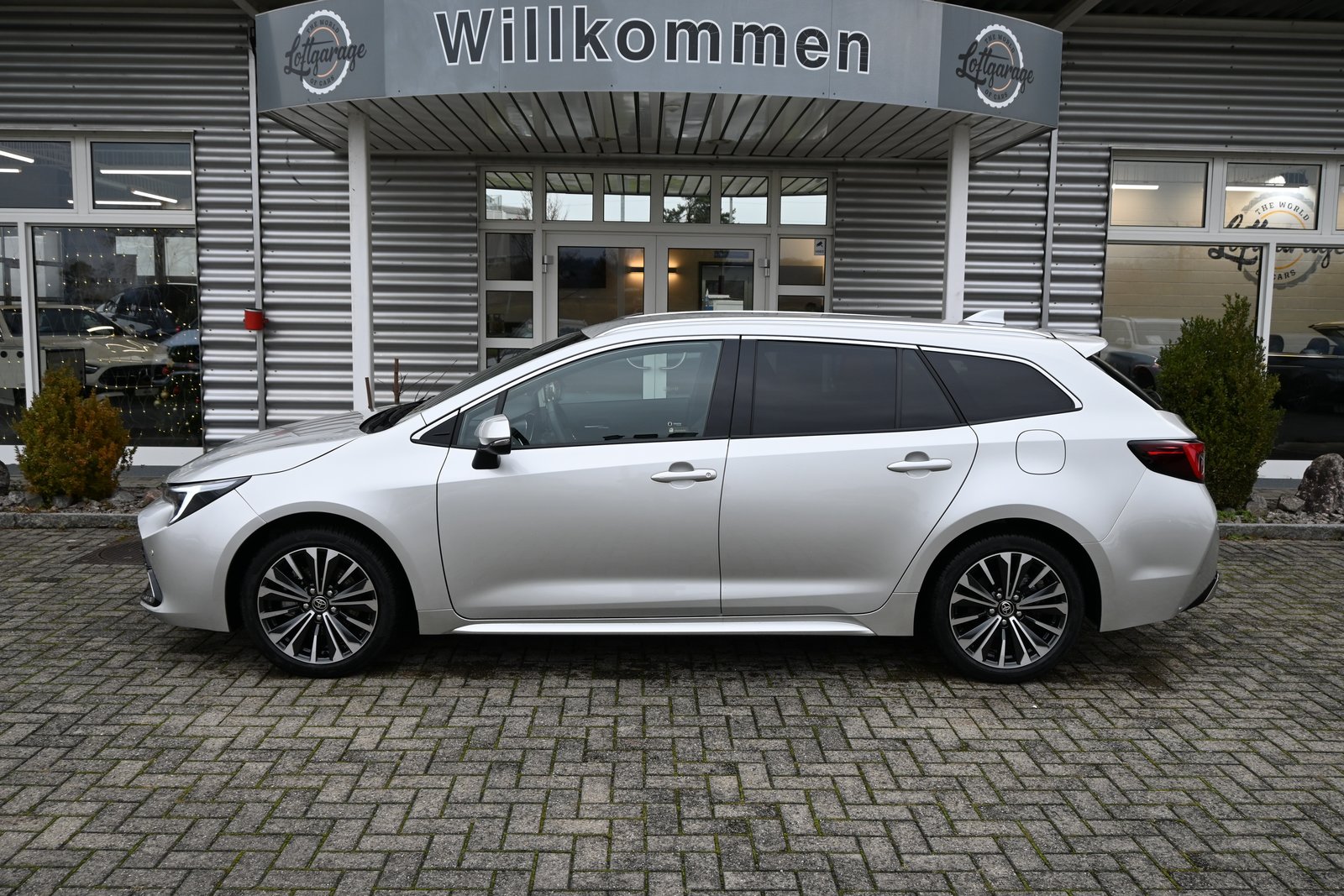 TOYOTA Corolla Touring Sports 2.0 HSD Trend e-CVT, Hybride Integrale Benzina/Elettrica, Occasioni / Usate, Automatico - 5